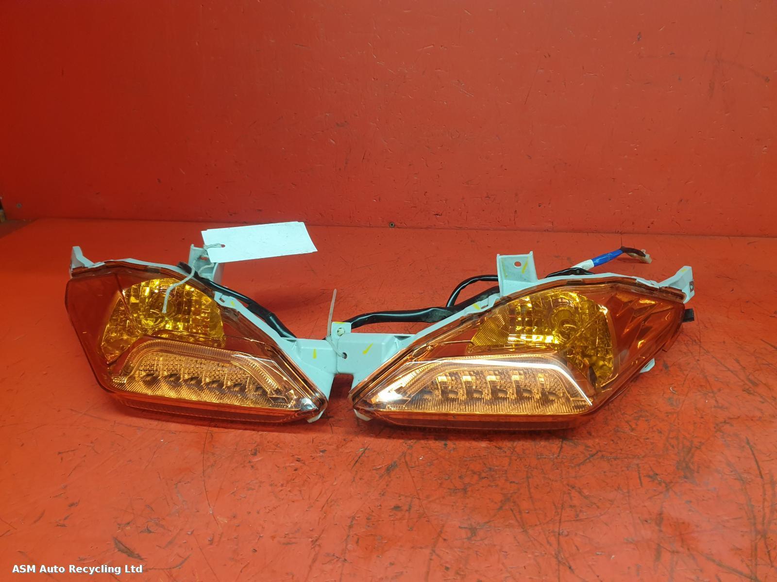 View Auto part Taillight Yamaha X-max 125 2023