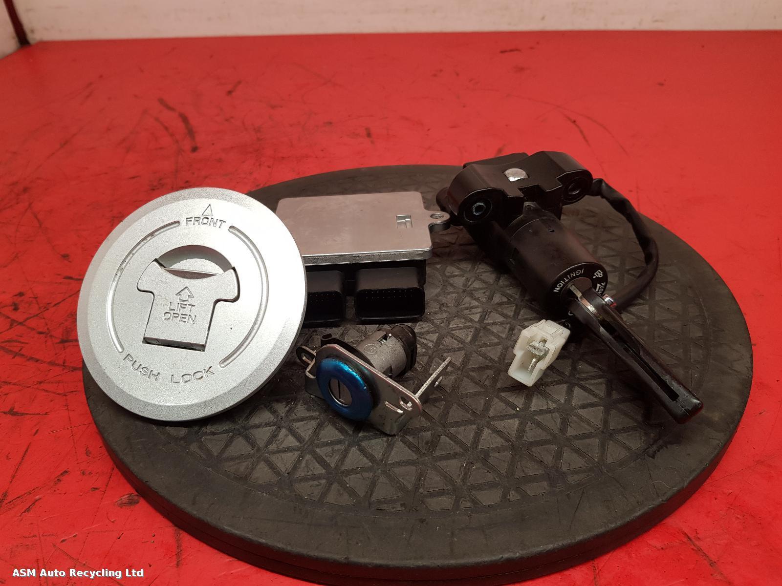 View Auto part Comp.Lock Set + Keys Benelli Tornado 2023