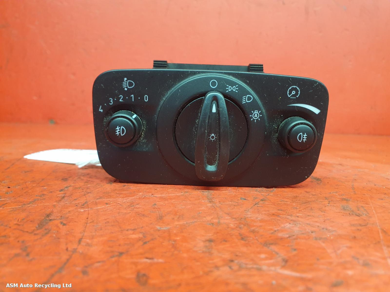 View Auto part Headlight Switch Ford Focus C Max 2011