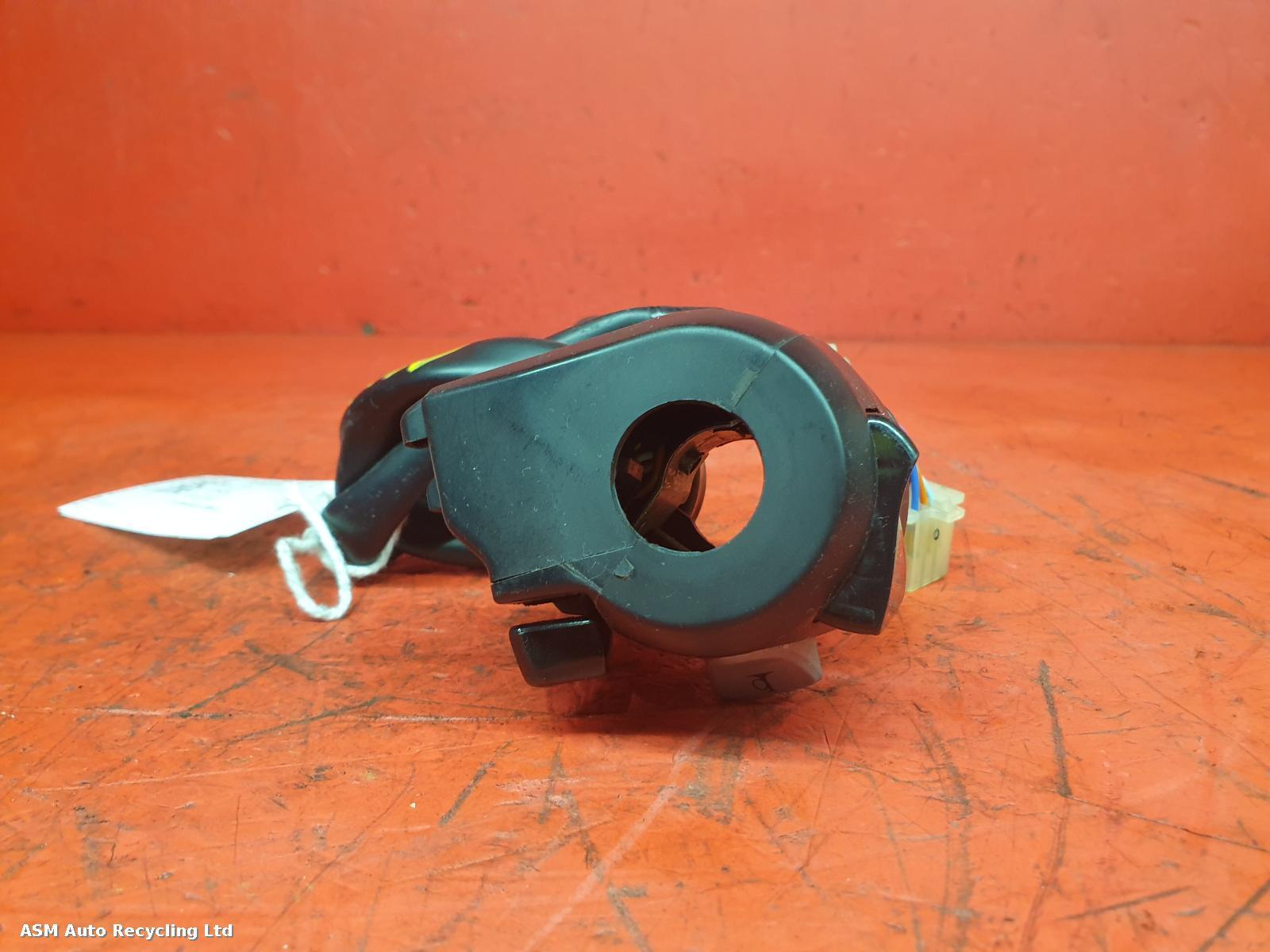 View Auto part LH Switch Gear Honda Cb 125 F 2017