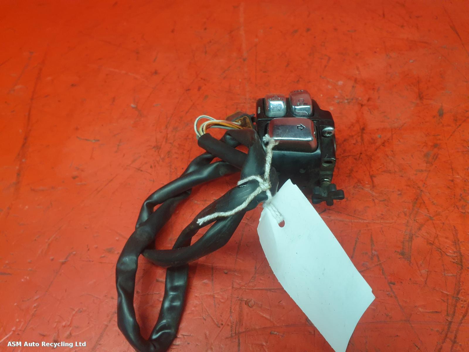 View Auto part RH Switch Gear Harley Davidson Fxsti Softail Standard 2005