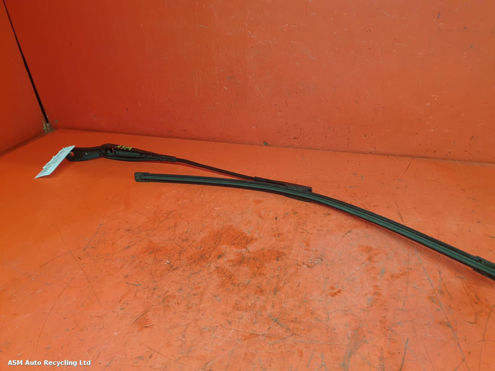 View Auto part Wiper Arm Vauxhall Crossland X 2018