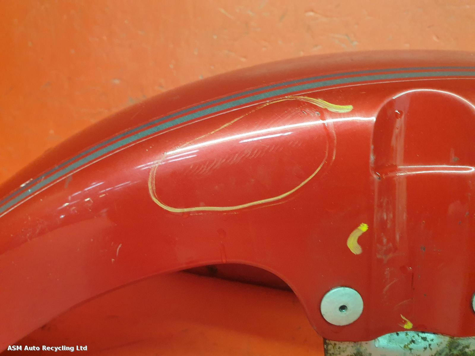View Auto part Front Mudguard Yamaha Ybr 125 2012