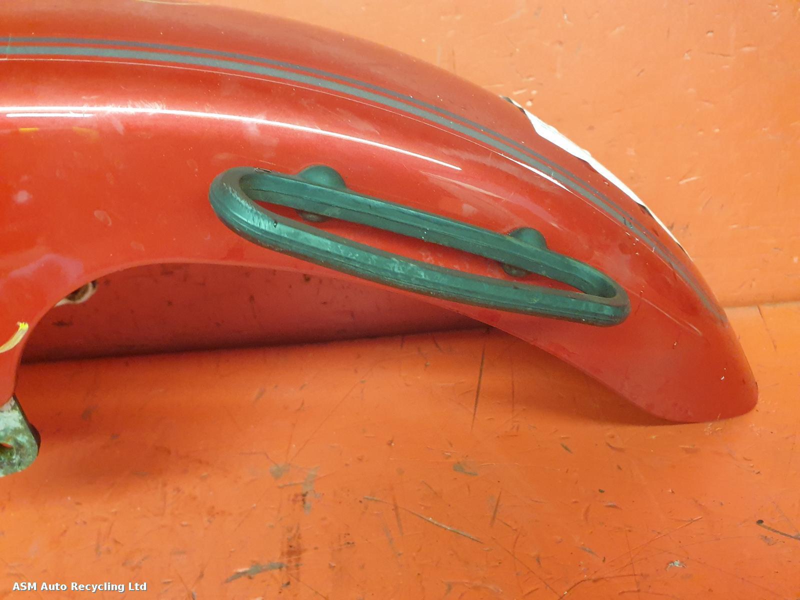 View Auto part Front Mudguard Yamaha Ybr 125 2012