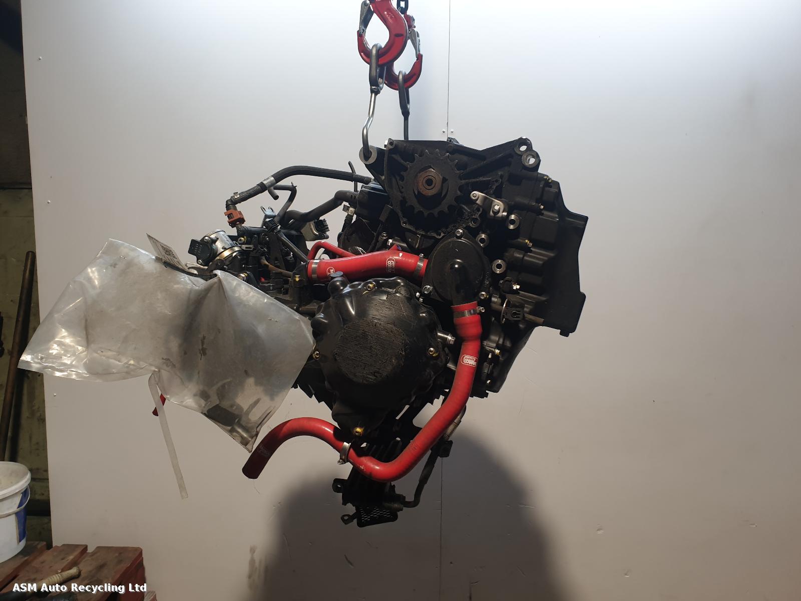 View Auto part Engine Triumph Speed Triple R 1050 2012