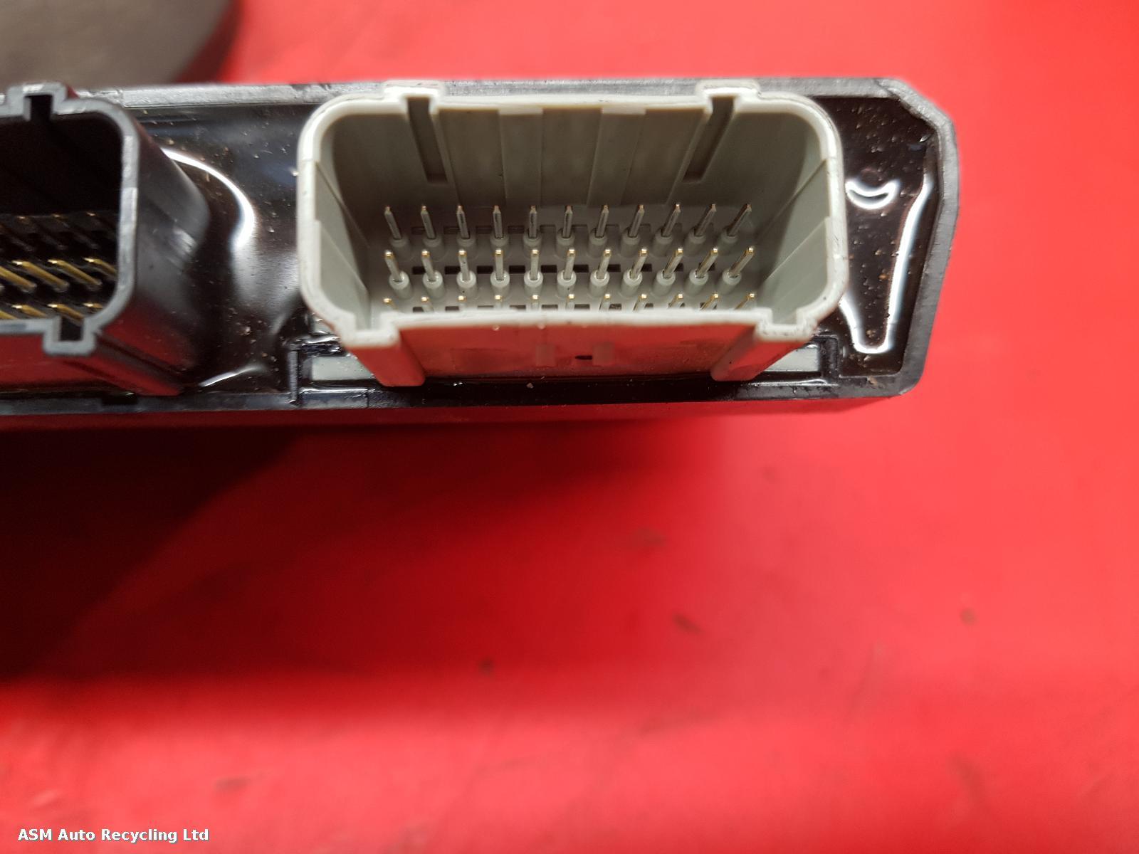 View Auto part Comp.Lock Set + Keys Triumph Tiger 900 Gt Pro 2024