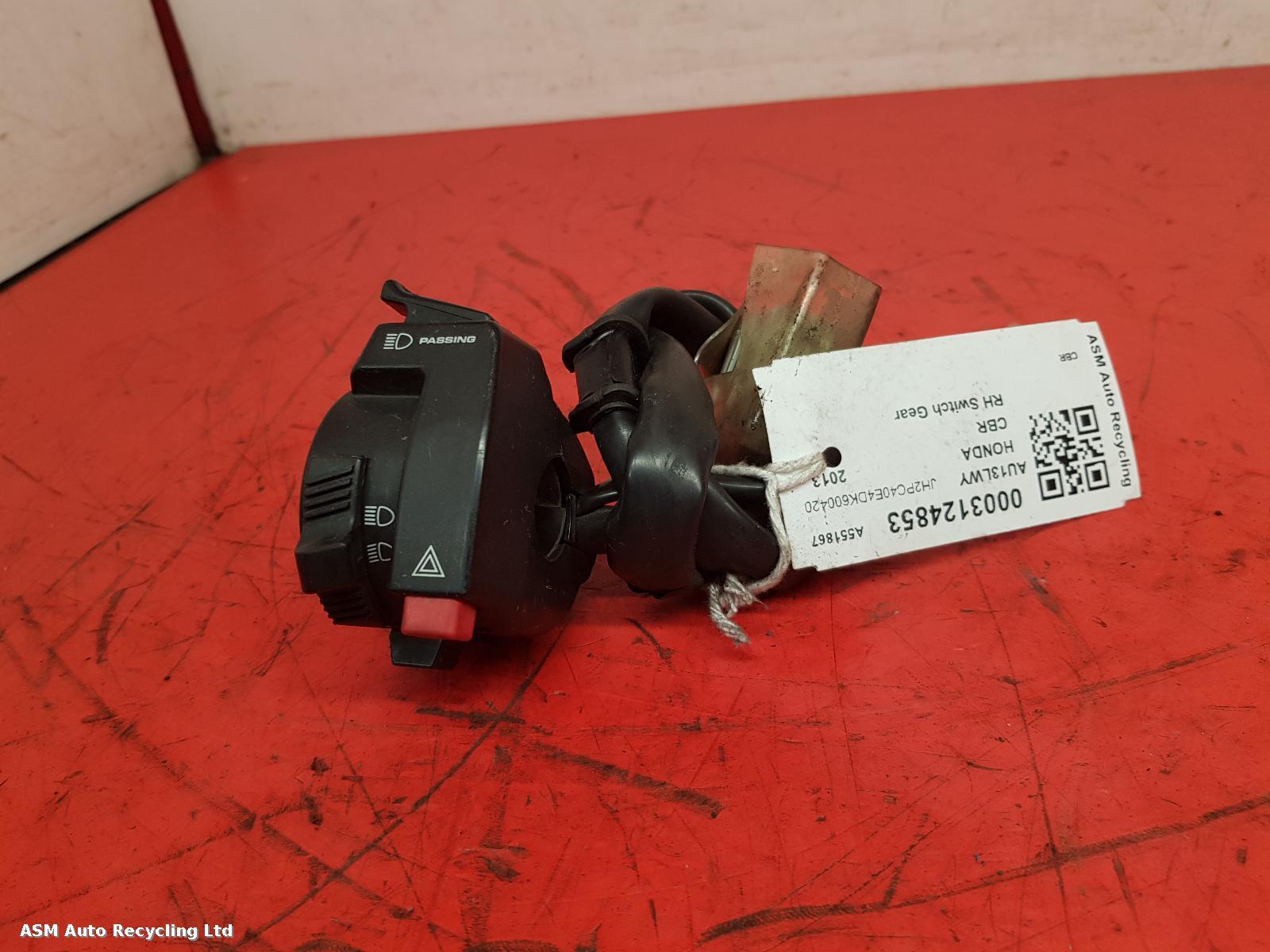 View Auto part RH Switch Gear Honda Cbr 600 Ra-d 2013
