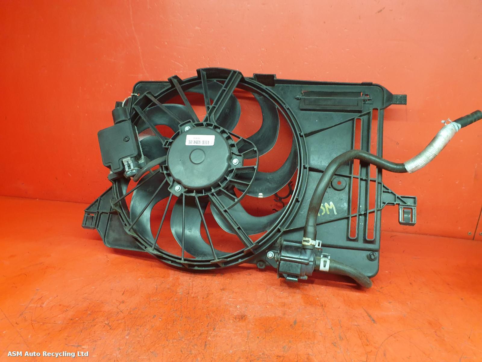 View Auto part Engine Cooling Motor Ford Focus 2014