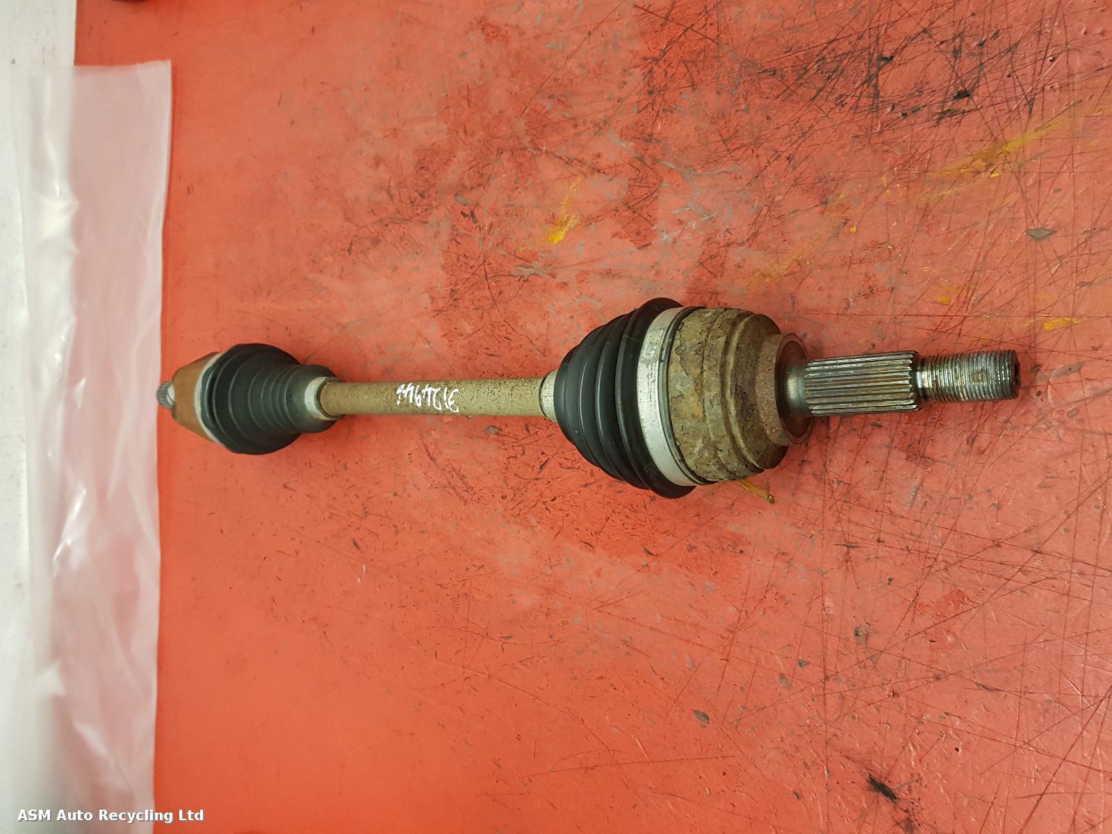 View Auto part Left Driveshaft Dacia Sandero Stepway 2017
