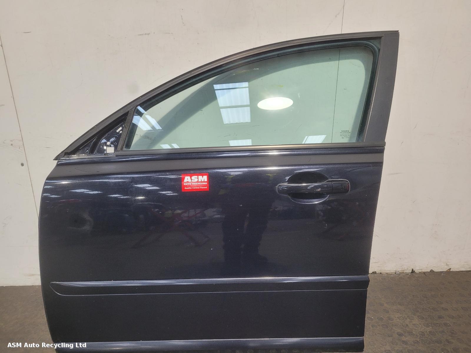 View Auto part L Front Door Volvo S40 2011