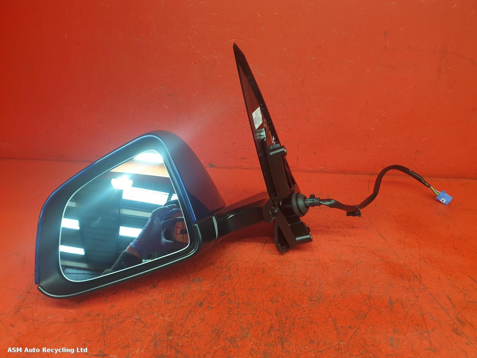 View Auto part L Door Mirror Tesla Model Y 2023