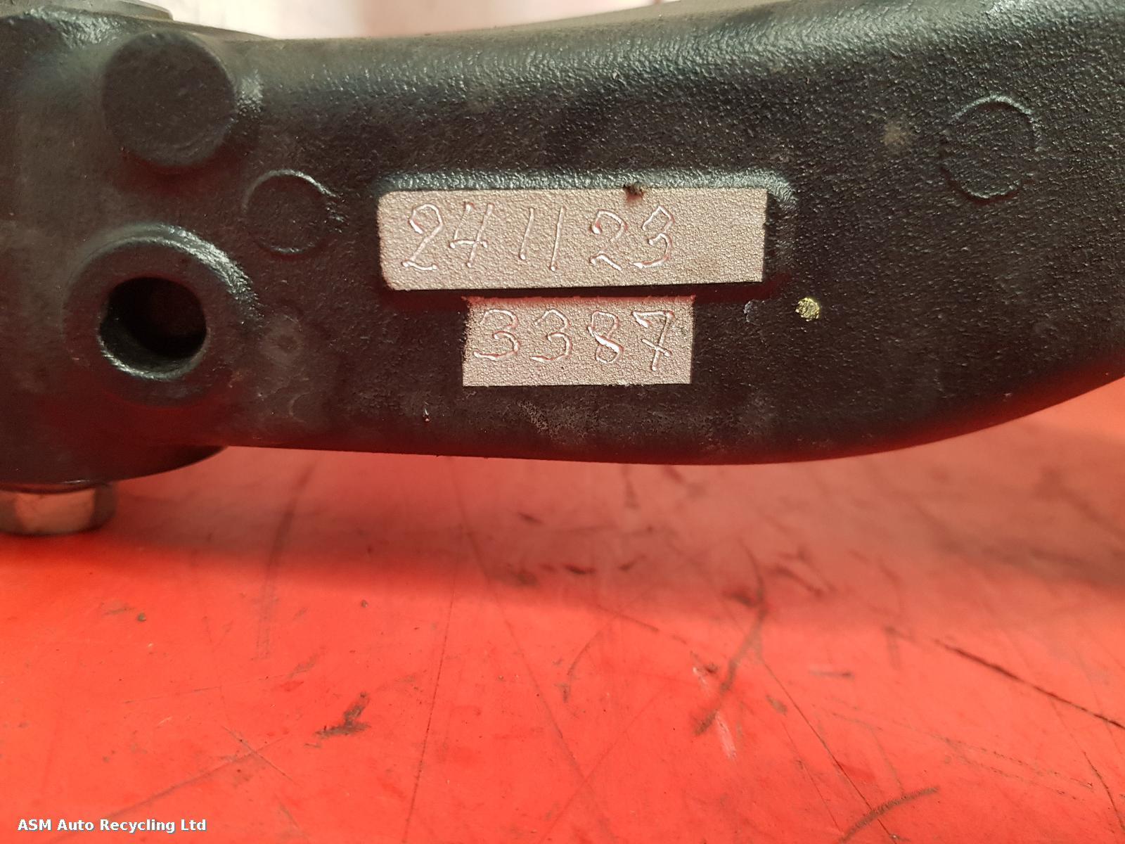 2024 Triumph Tiger 900 Gt Pro Swing Arm View Auto part Swing Arm Triumph Tiger 900 Gt Pro 2024