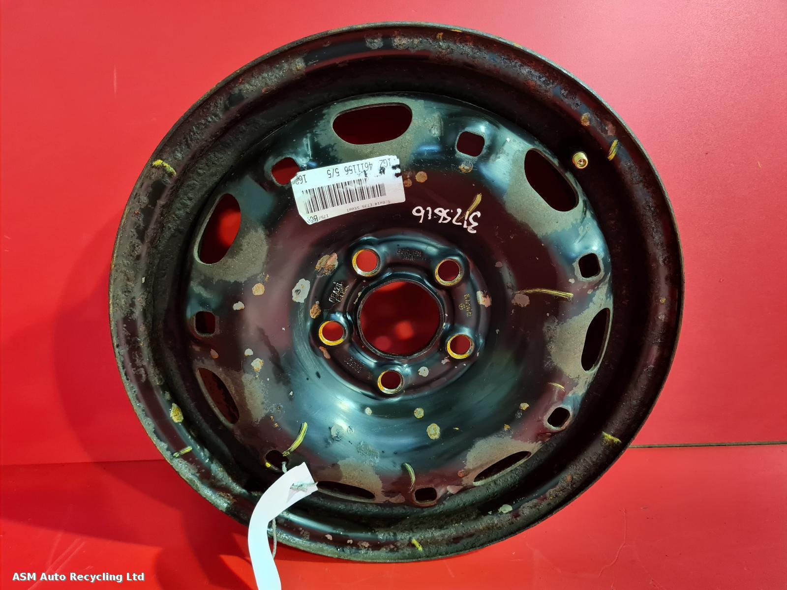 View Auto part Wheel Volkswagen Polo 2011