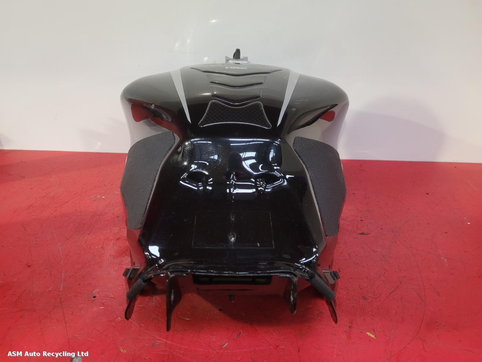 View Auto part Fuel Tank Honda Cbr 650 Ra-m 2022