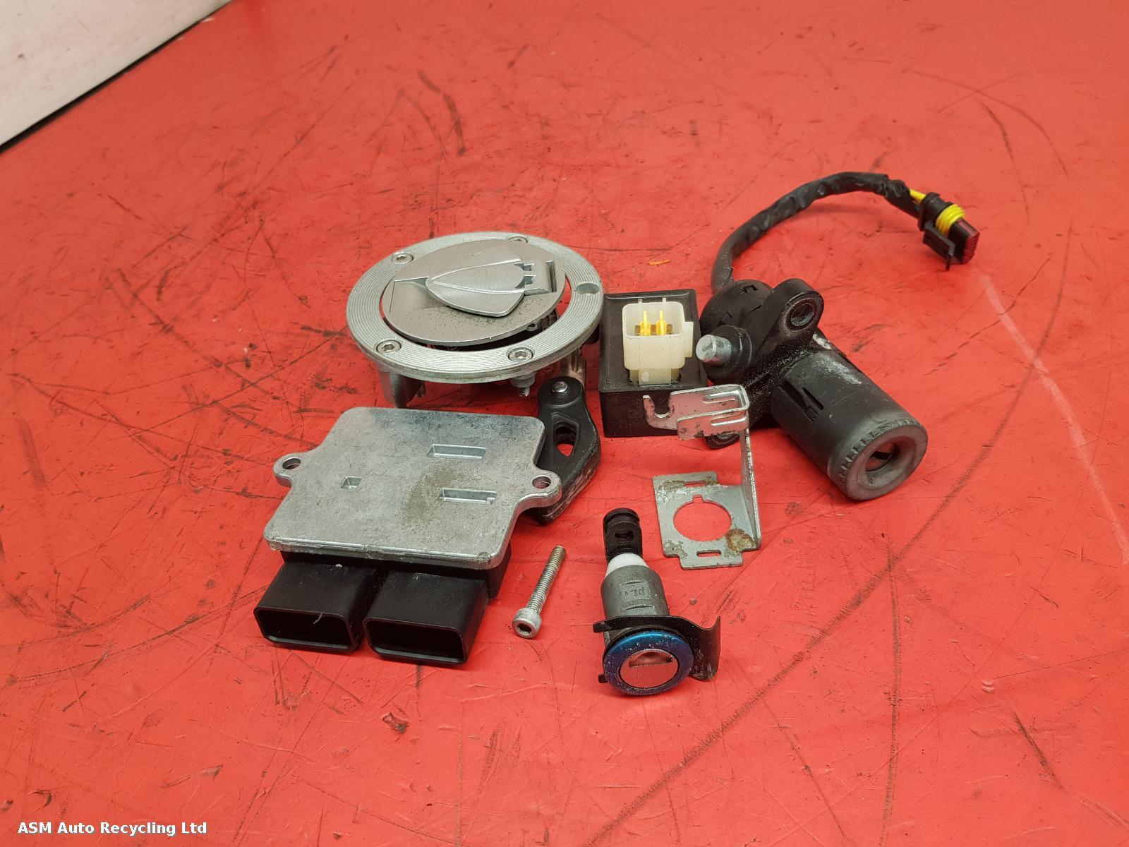 View Auto part Comp.Lock Set + Keys Keeway Rkf 125 2022