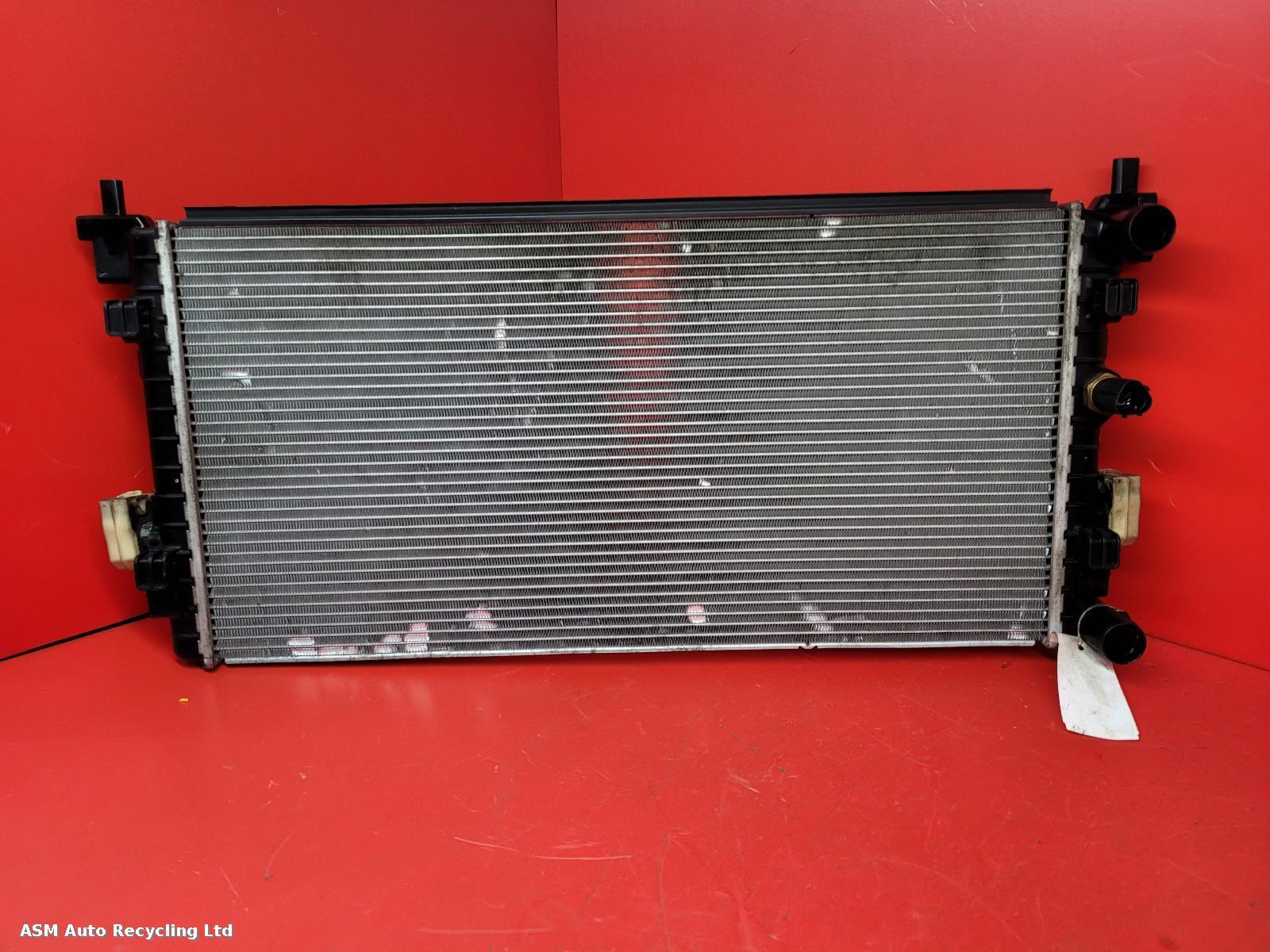 View Auto part Radiator Volkswagen Polo 2015