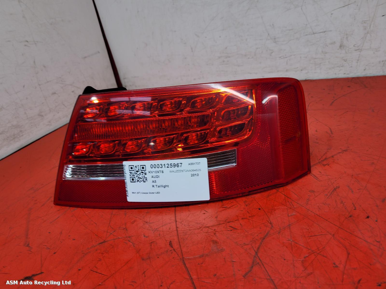 View Auto part R Taillight Audi A5 2010