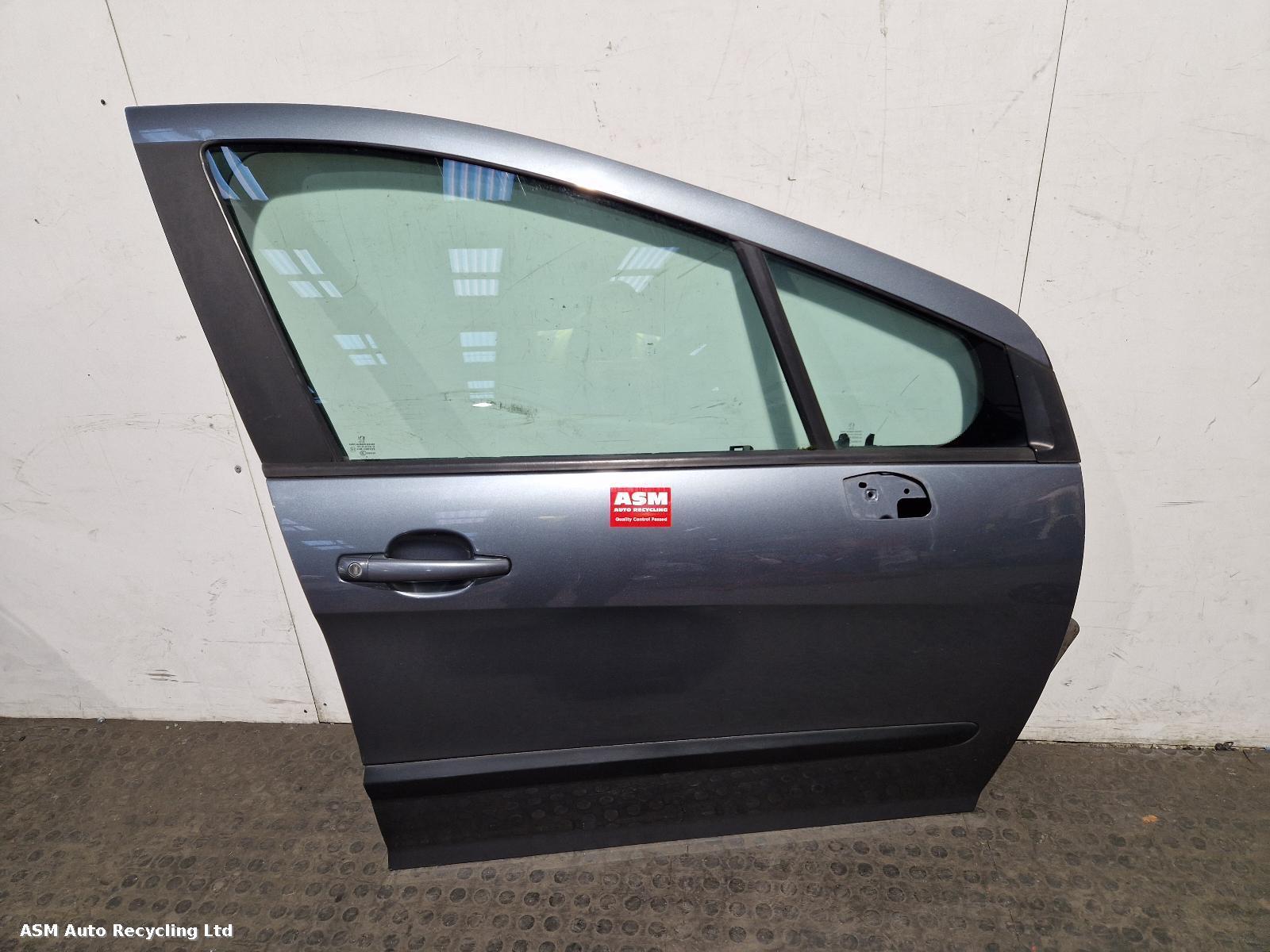 View Auto part R Front Door Peugeot 308 2010