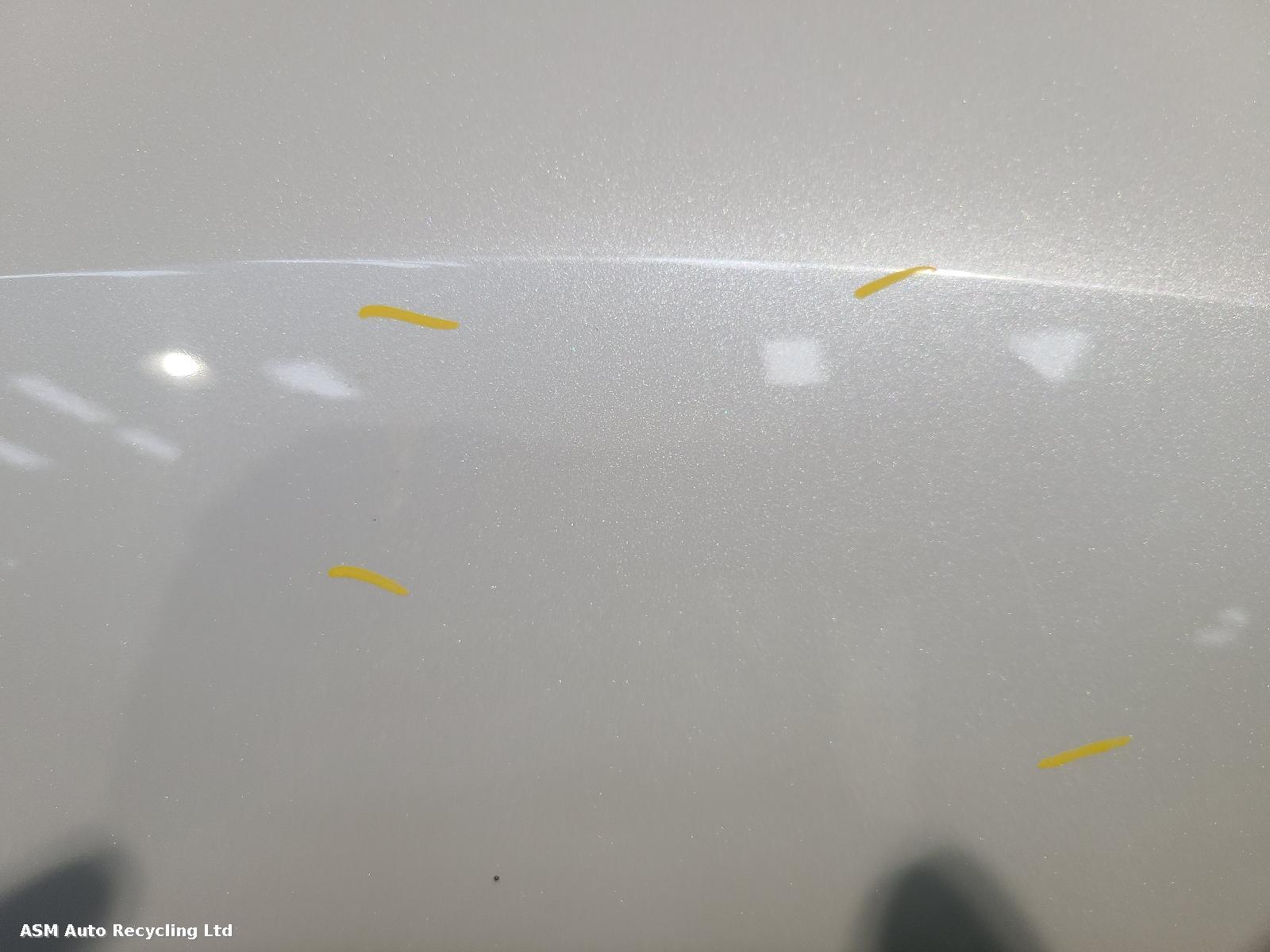 View Auto part L Wing Peugeot 3008 2014