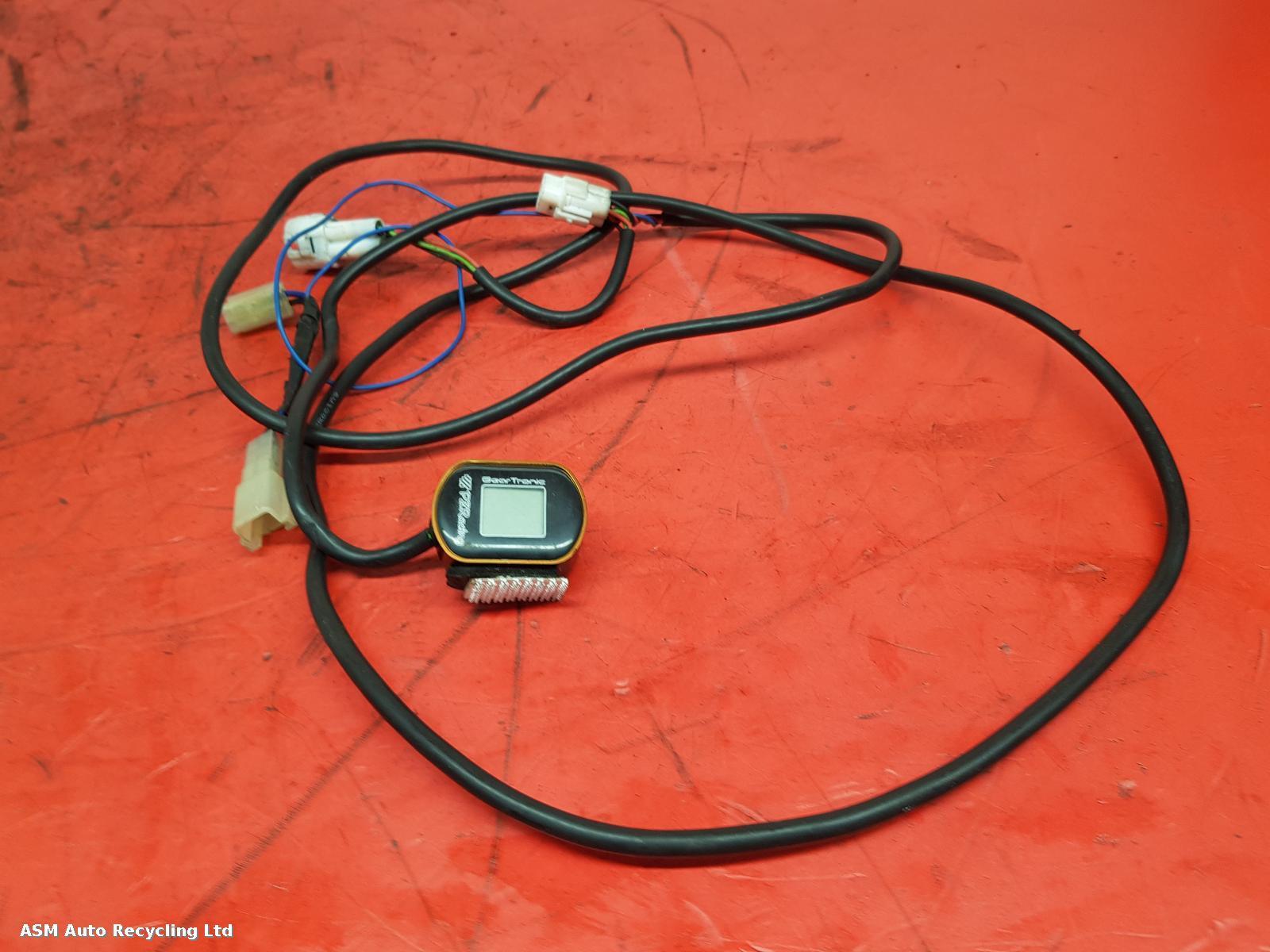 View Auto part Misc Switch Yamaha Yzf R6 2007
