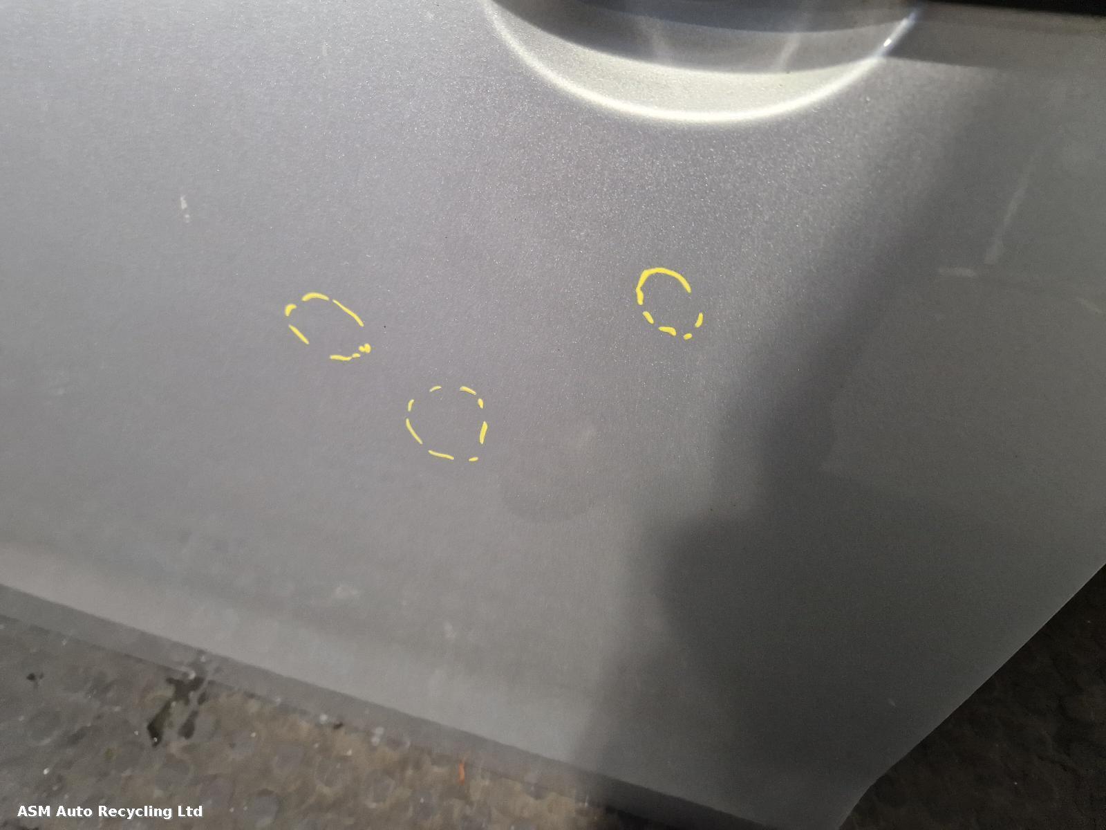 View Auto part L Front Door Isuzu D-max 2017