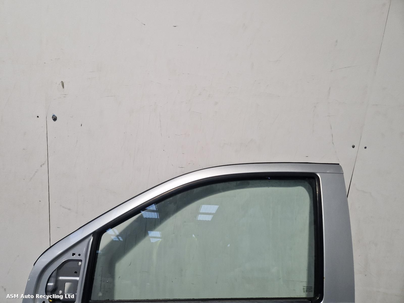 View Auto part L Front Door Isuzu D-max 2017