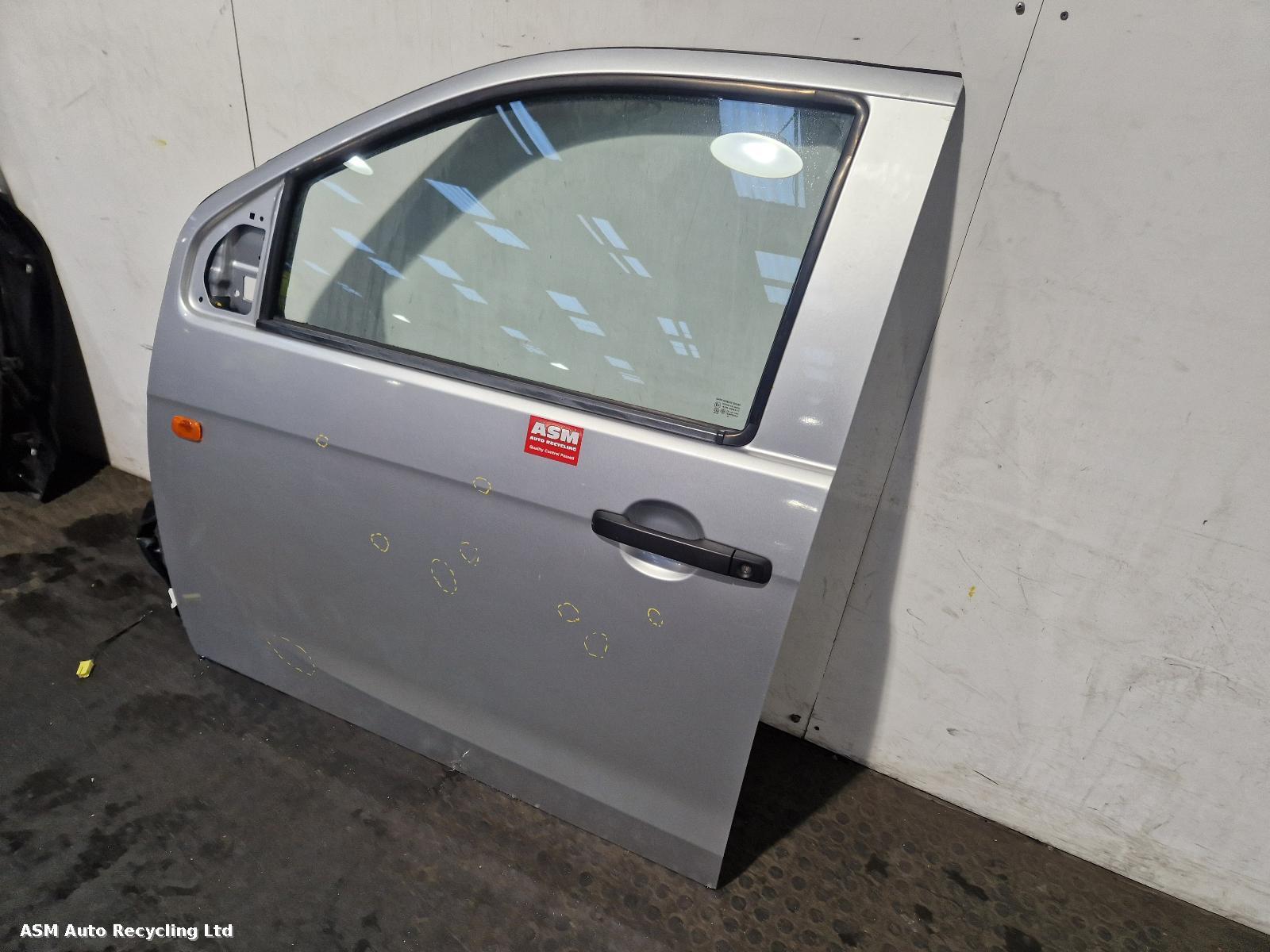 View Auto part L Front Door Isuzu D-max 2017