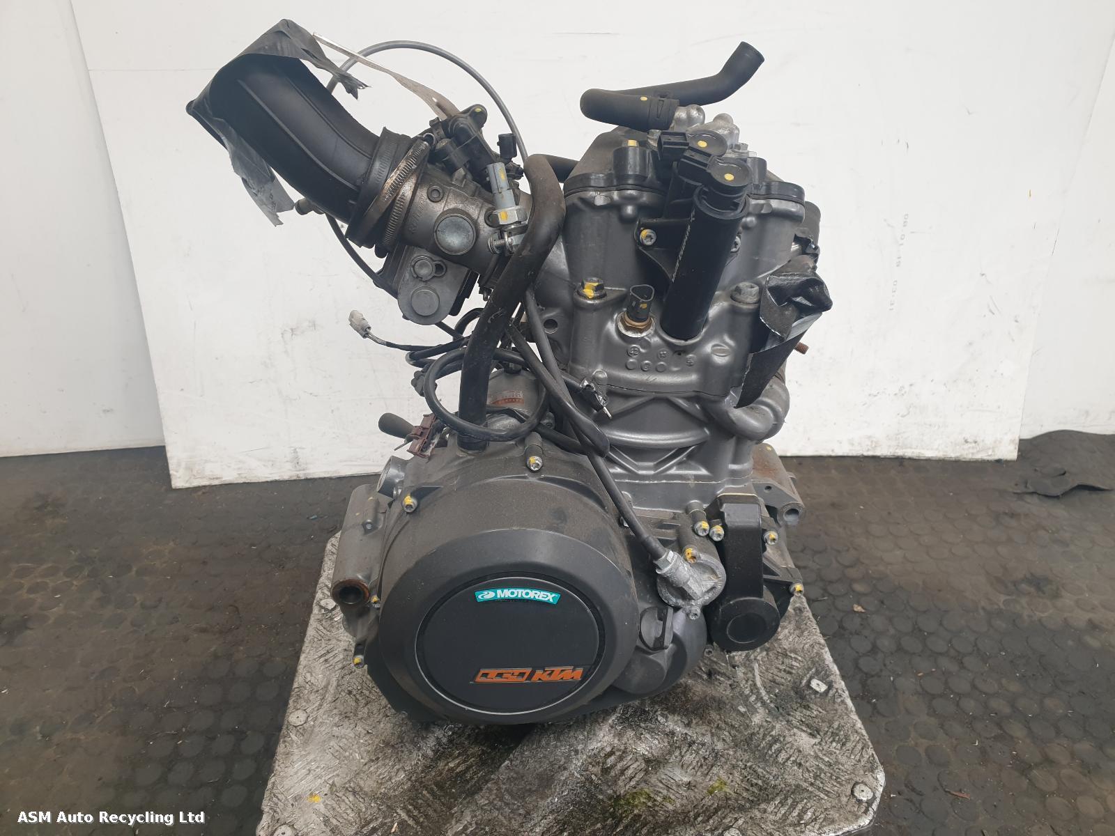 View Auto part Engine Ktm 690 Smc 2014