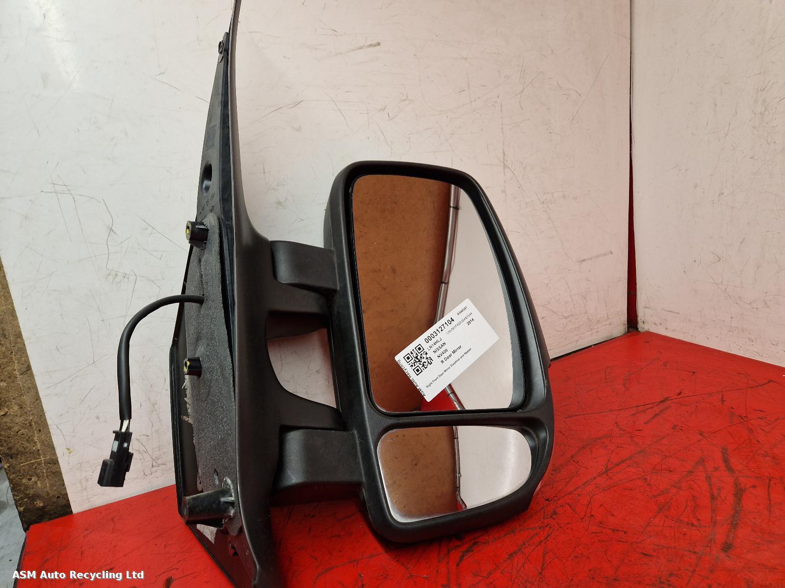 View Auto part R Door Mirror Nissan Nv400 2014