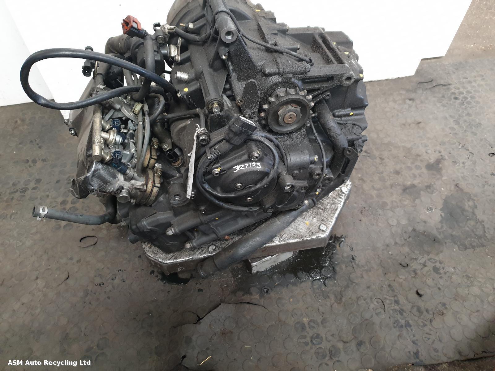 View Auto part Engine Yamaha Fz1 N 2010