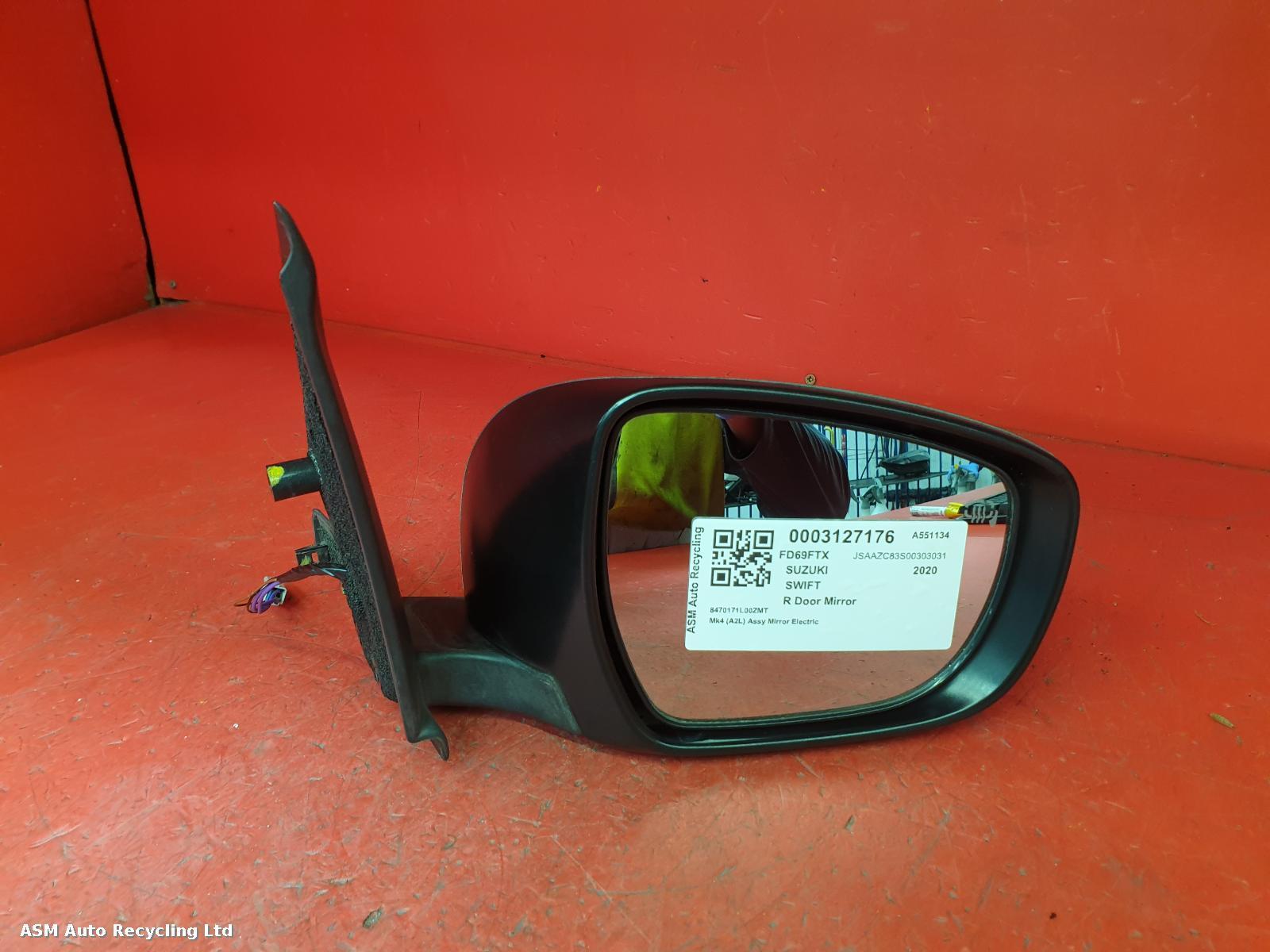 View Auto part R Door Mirror Suzuki Swift 2020
