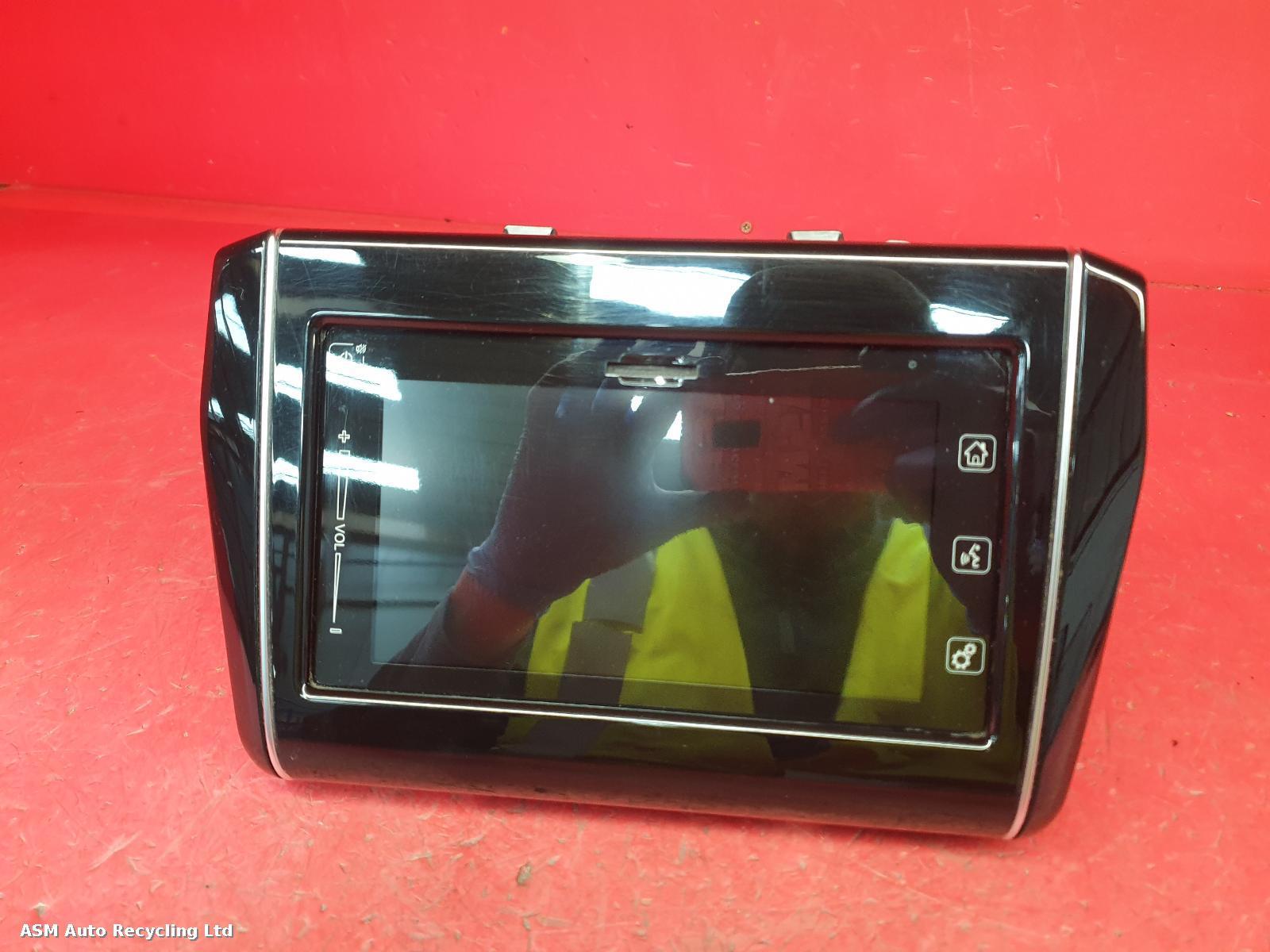 View Auto part Radio Display Suzuki Swift 2020
