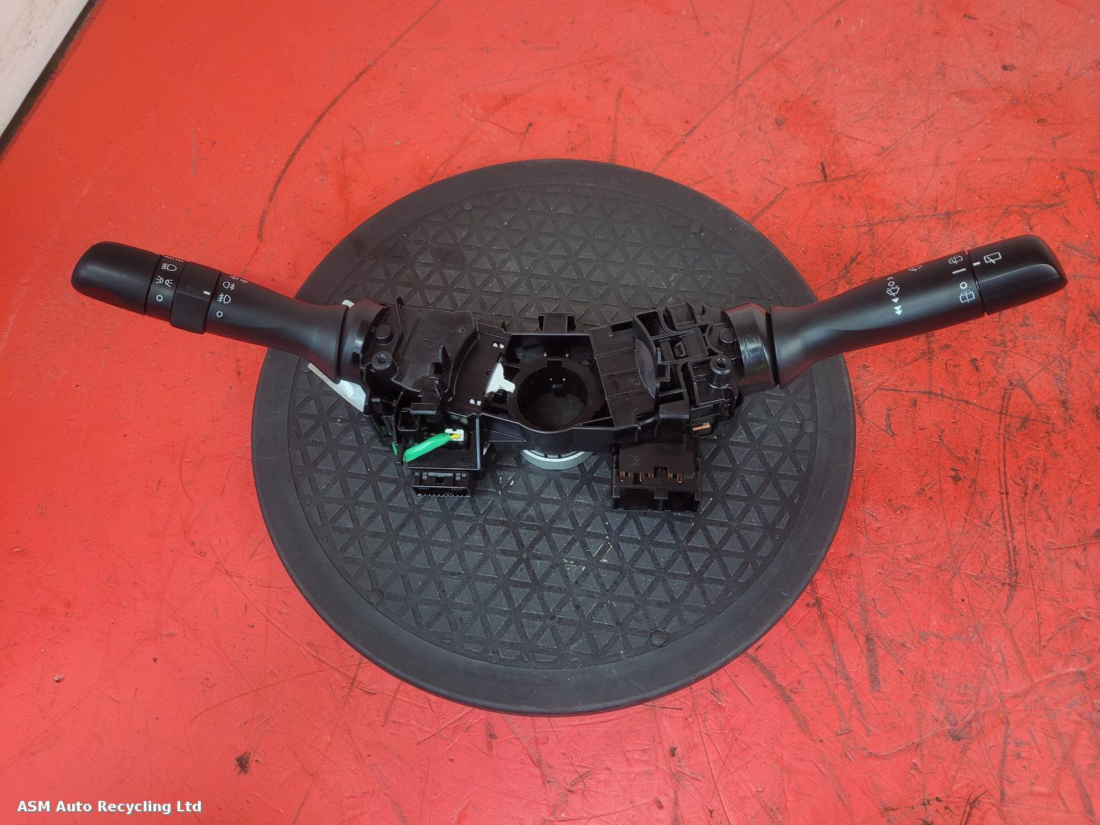 View Auto part Combination Switch Toyota Aygo 2019