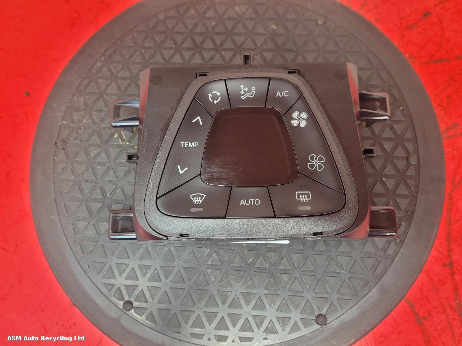 View Auto part Heater/AC Controller Toyota Aygo 2019