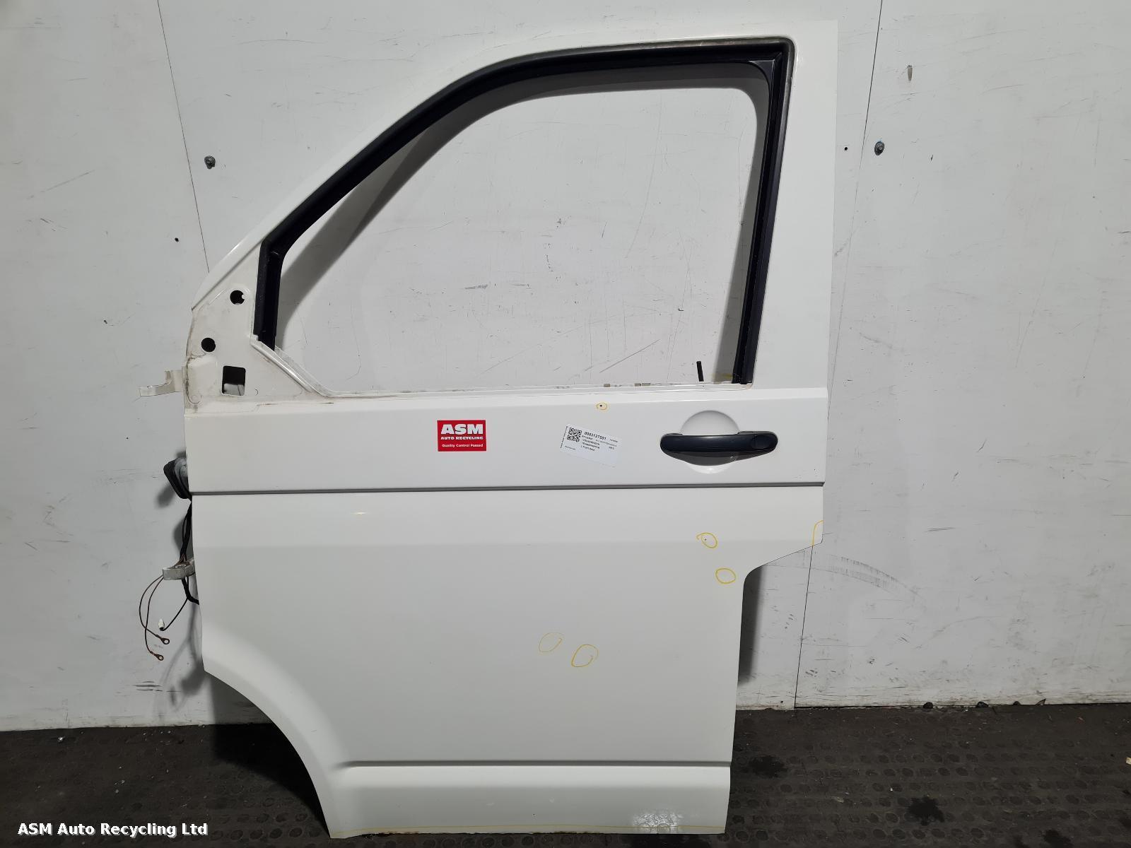 View Auto part L Front Door Volkswagen Transporter 2010