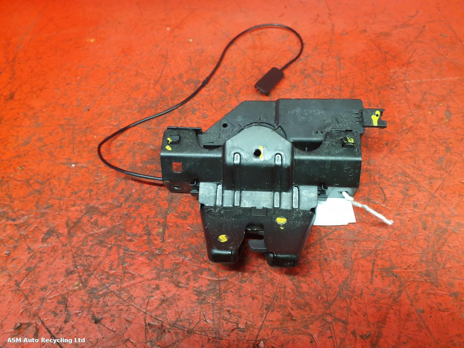 View Auto part Bootlid/Tailgate Lock Bmw 1 Series 2010