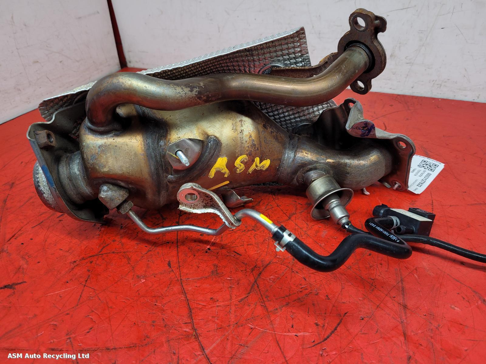 View Auto part Catalytic Converter Toyota Yaris 2020