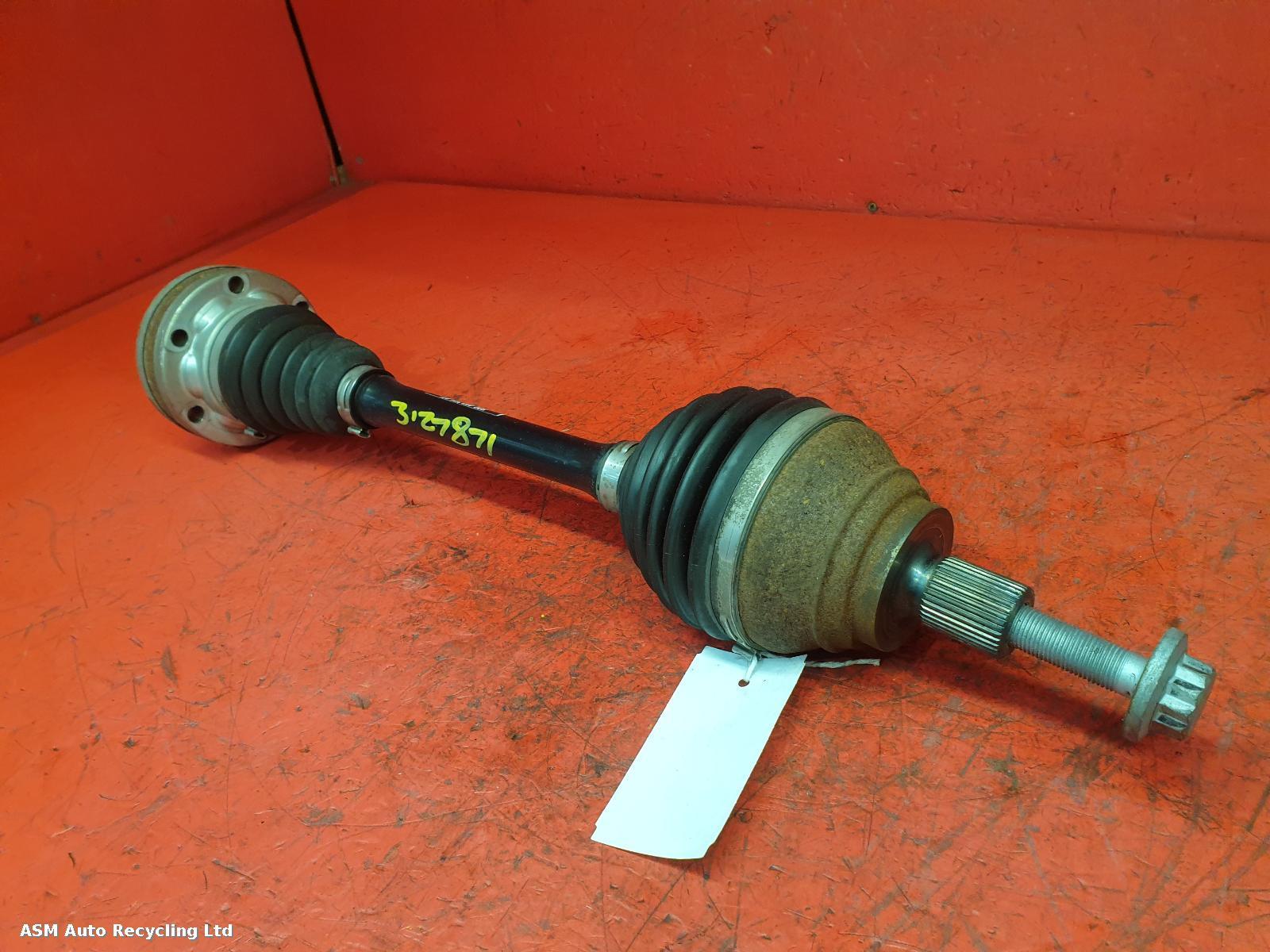 View Auto part Left Driveshaft Volkswagen Golf 2023