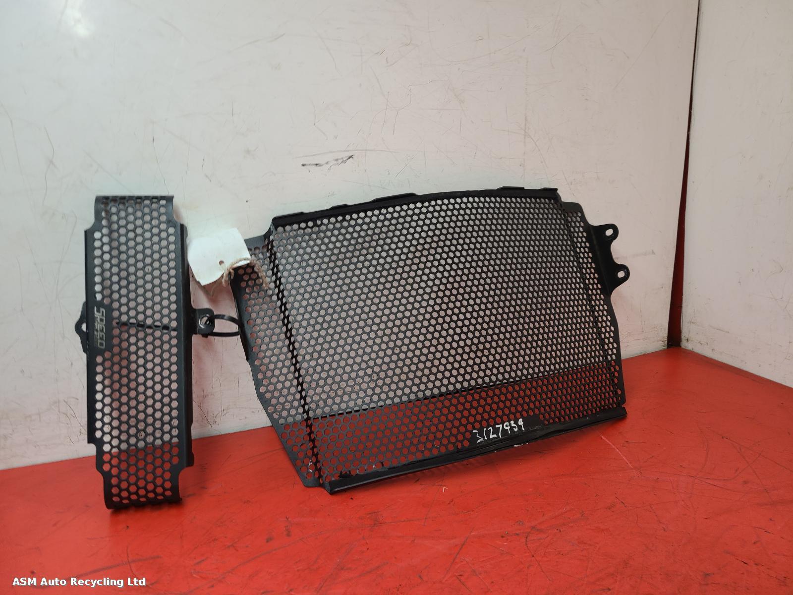 View Auto part Guards Various Triumph Speed Triple 1050 2011