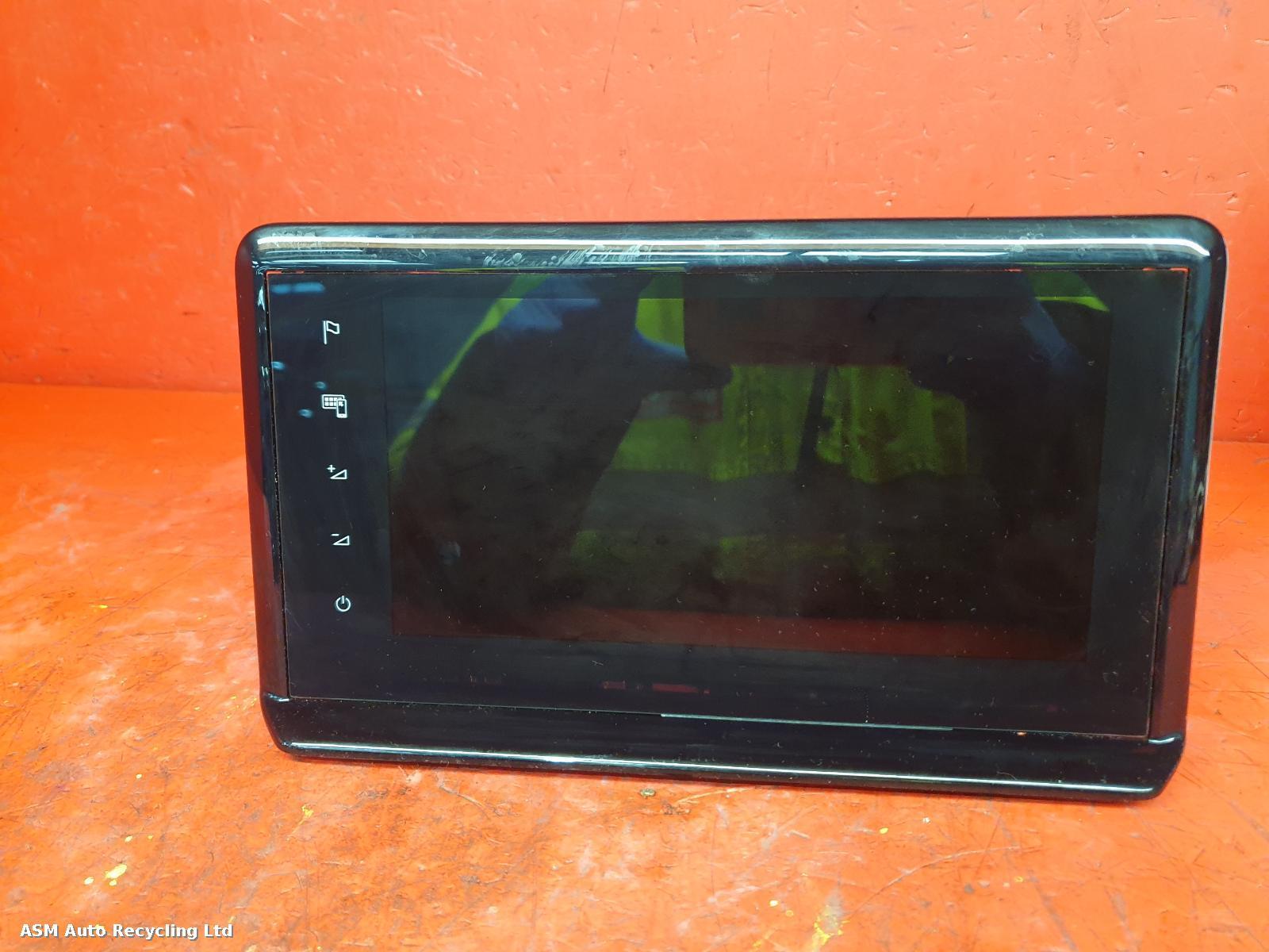 View Auto part Radio Display Seat Arona 2022