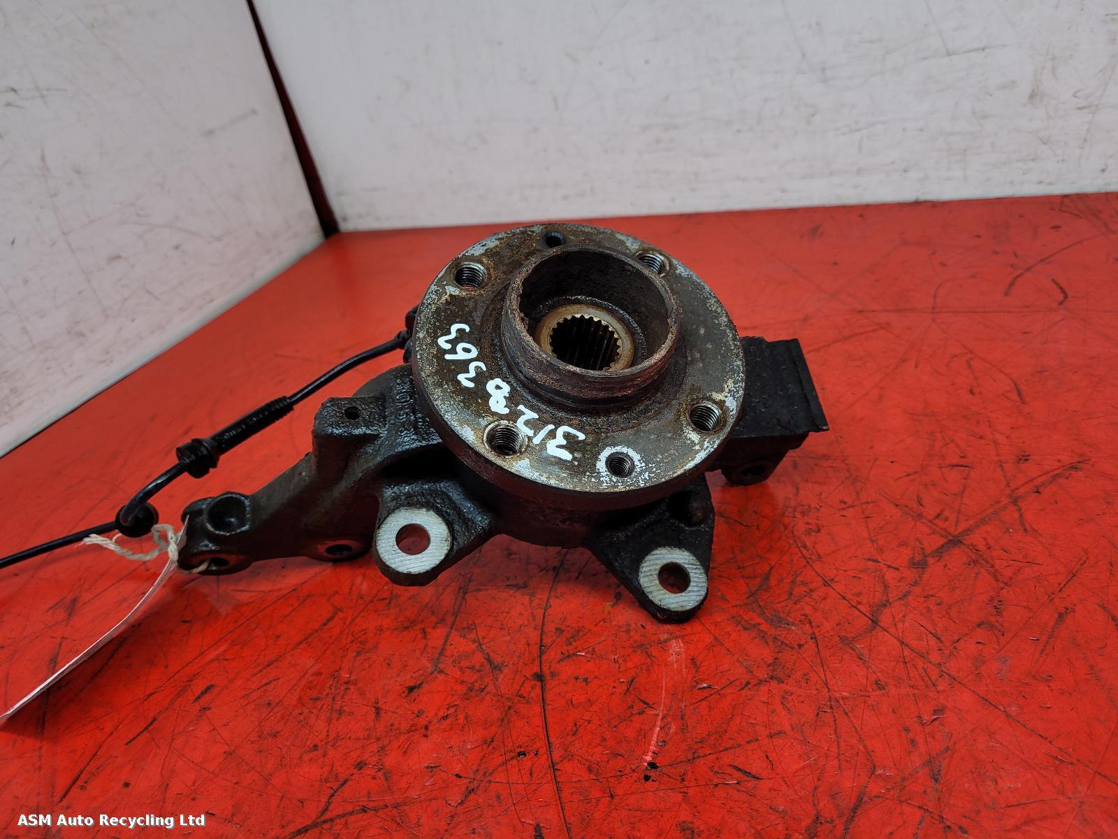 View Auto part LF Hub/Stub Axle Assembly Renault Clio 2013