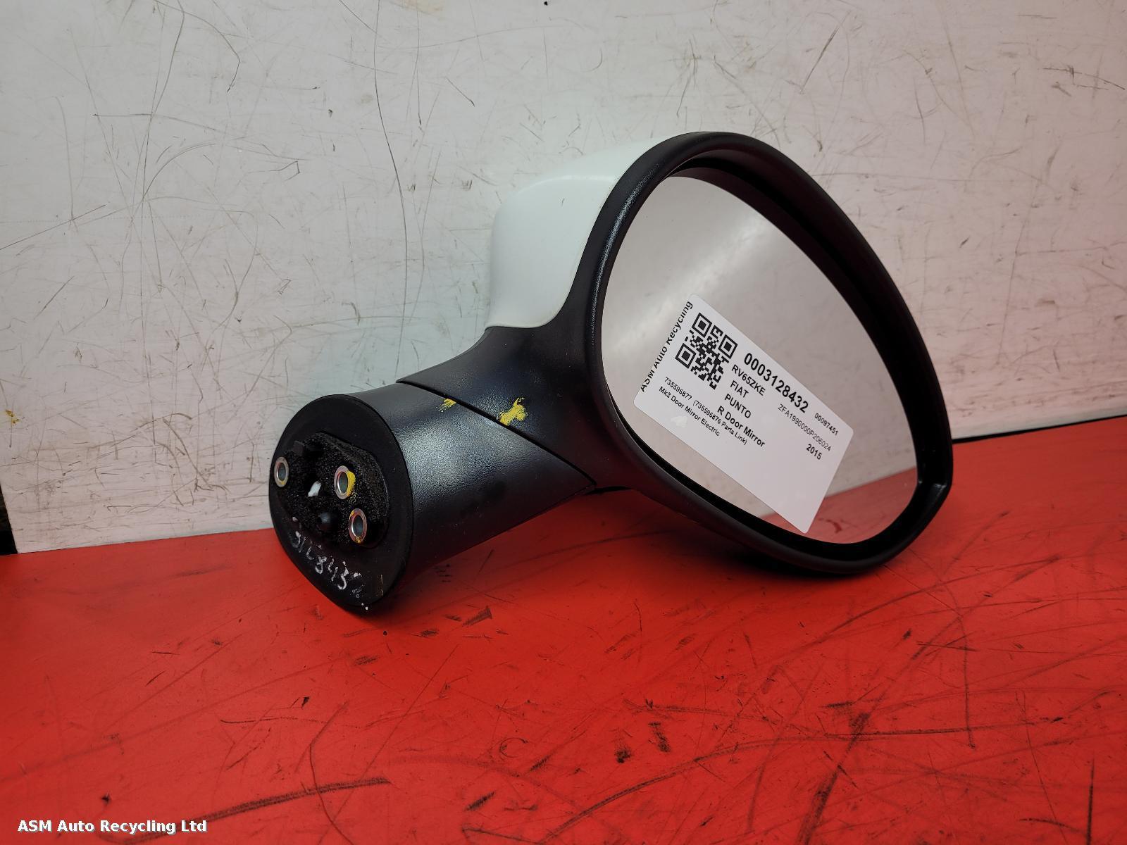View Auto part R Door Mirror Fiat Punto 2015