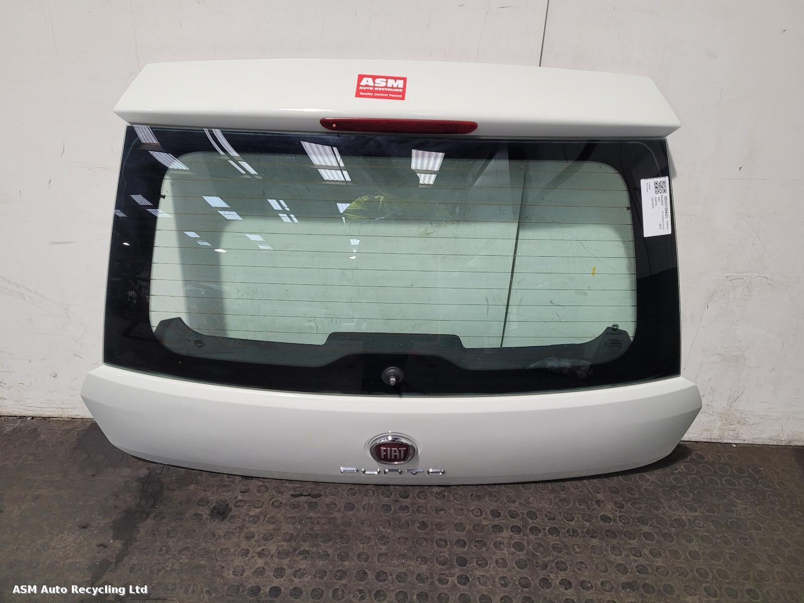 View Auto part Bootlid/Tailgate Fiat Punto 2015