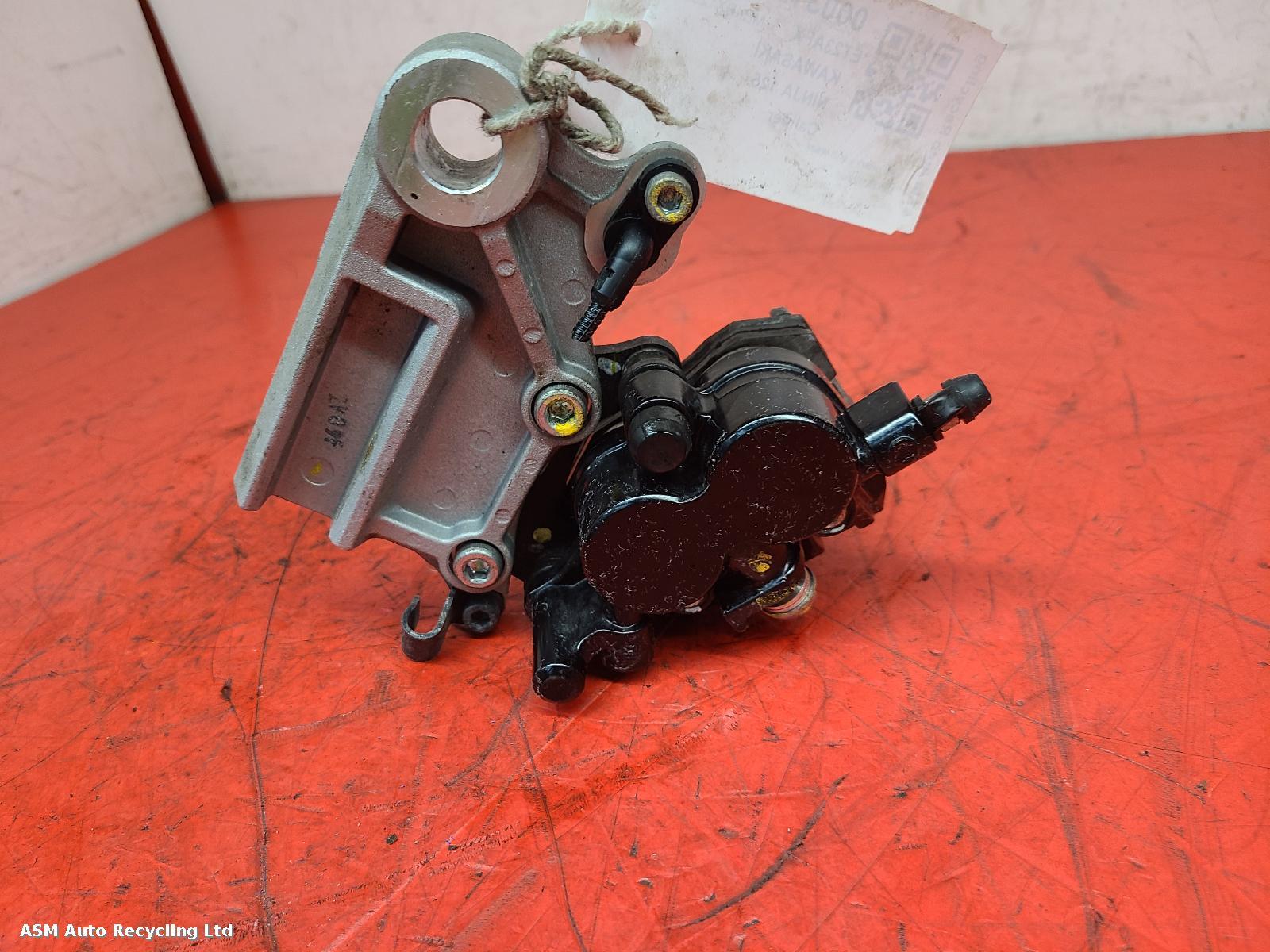View Auto part Caliper Kawasaki Ninja 125 2023