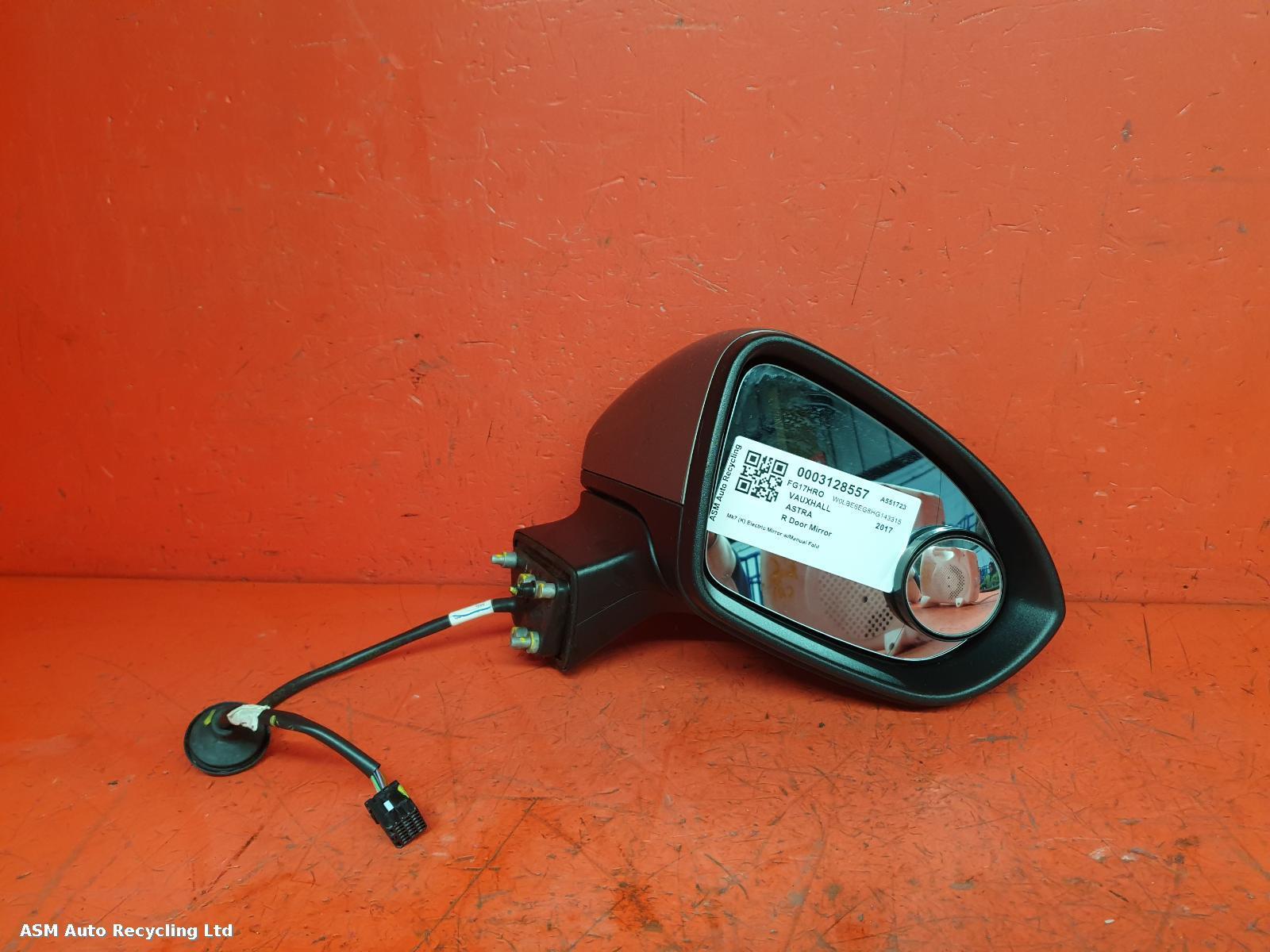 View Auto part R Door Mirror Vauxhall Astra 2017