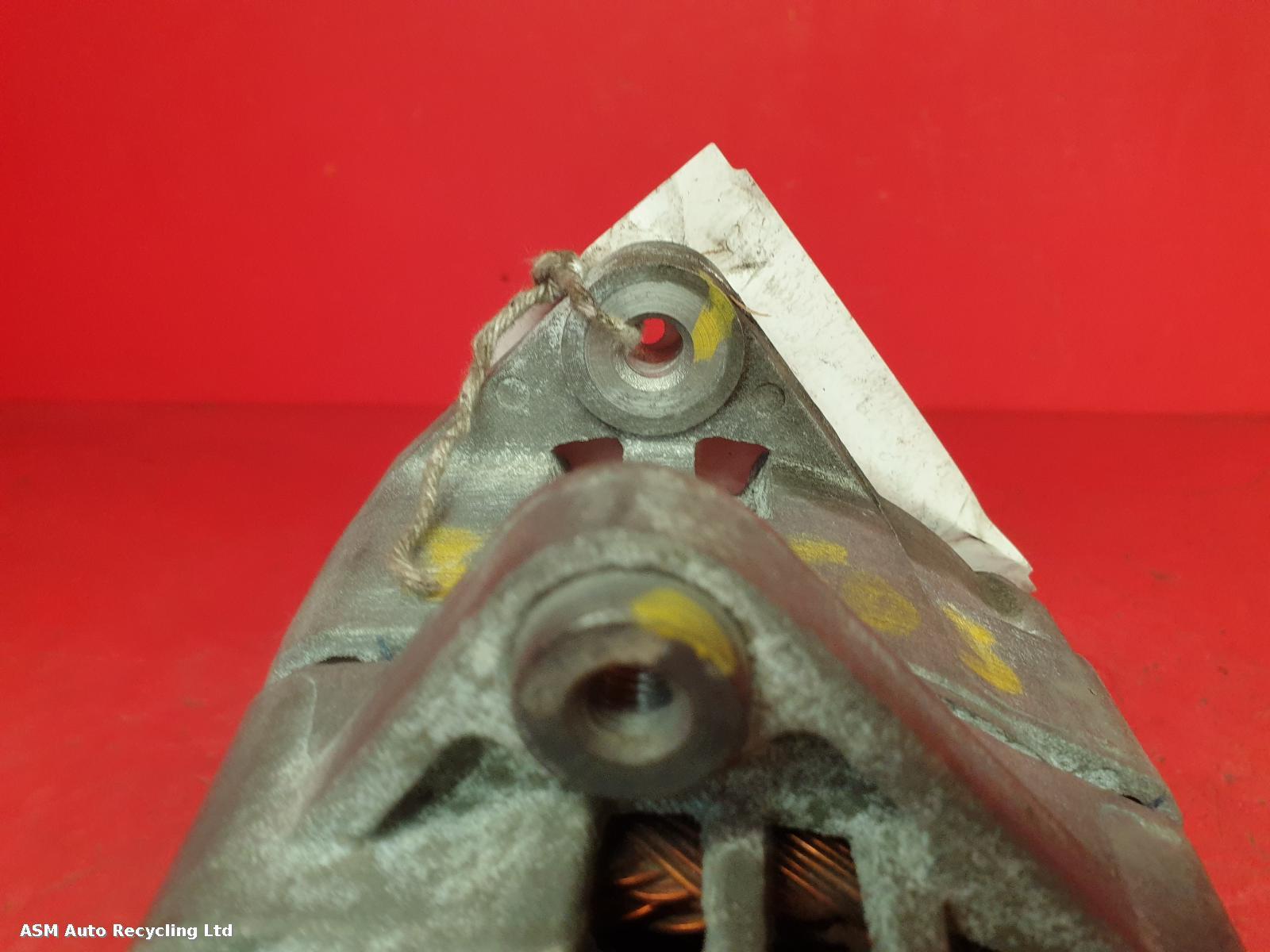 View Auto part Alternator Mercedes Vito 2021