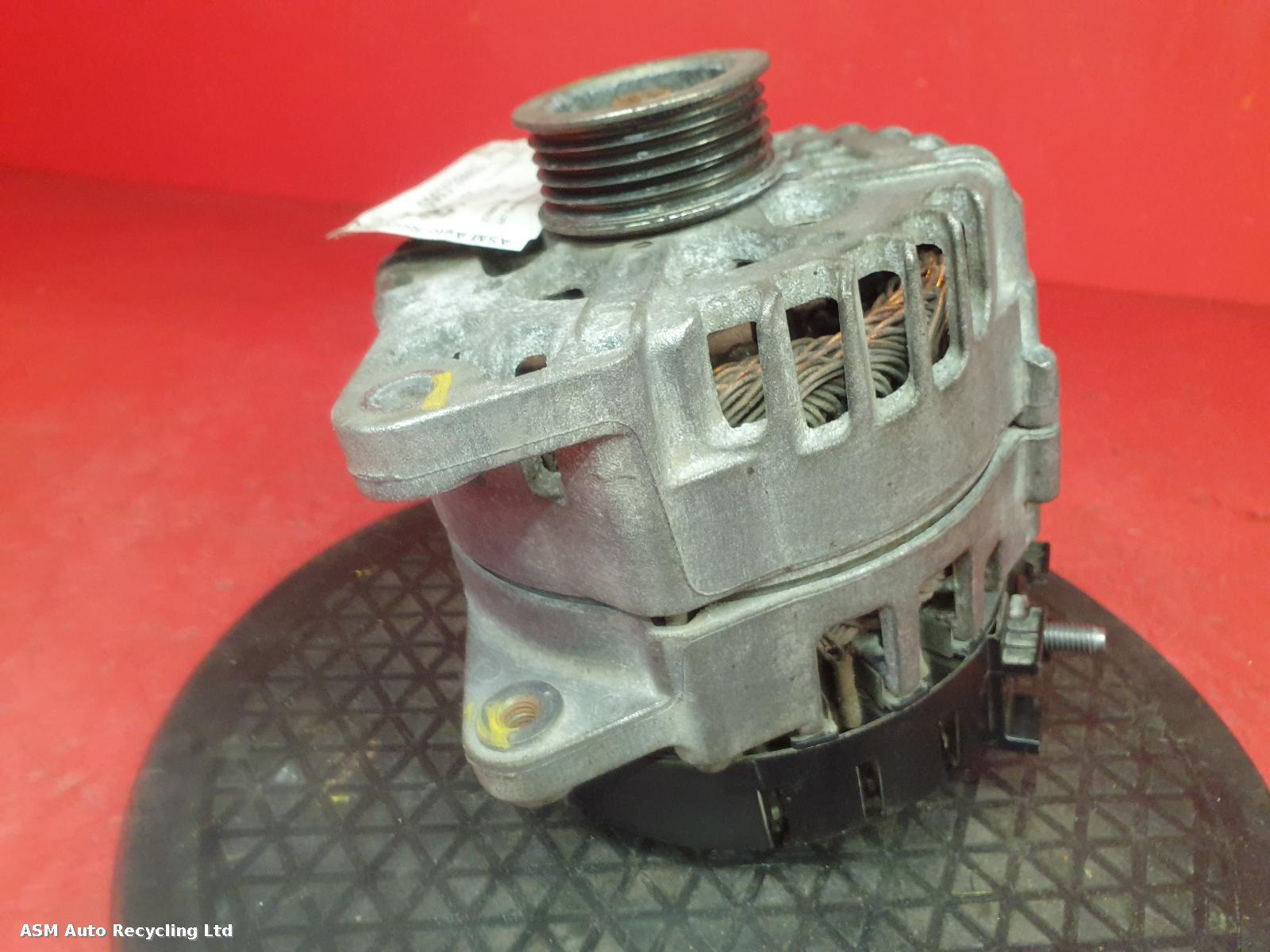 View Auto part Alternator Mercedes Vito 2021