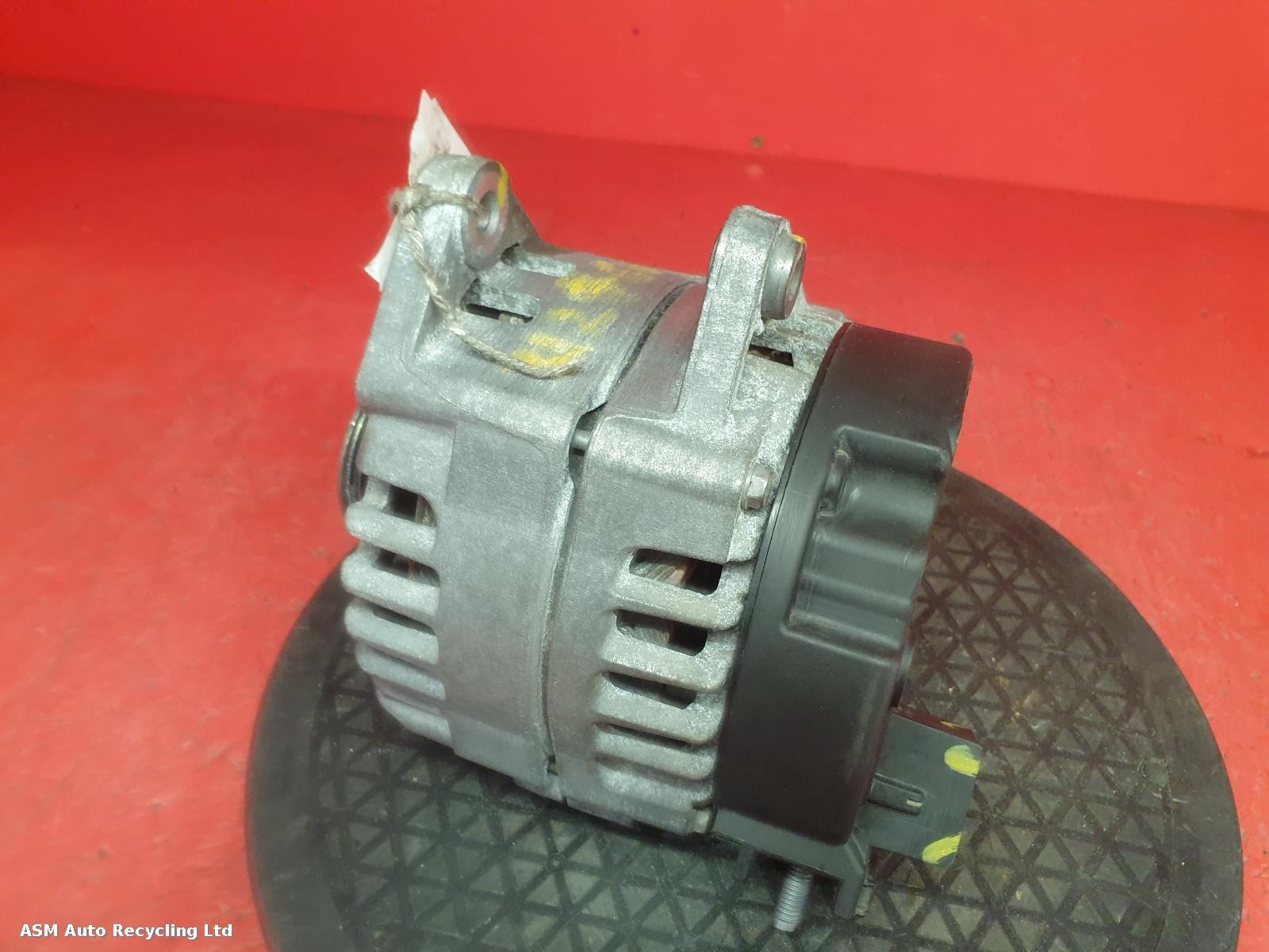View Auto part Alternator Mercedes Vito 2021