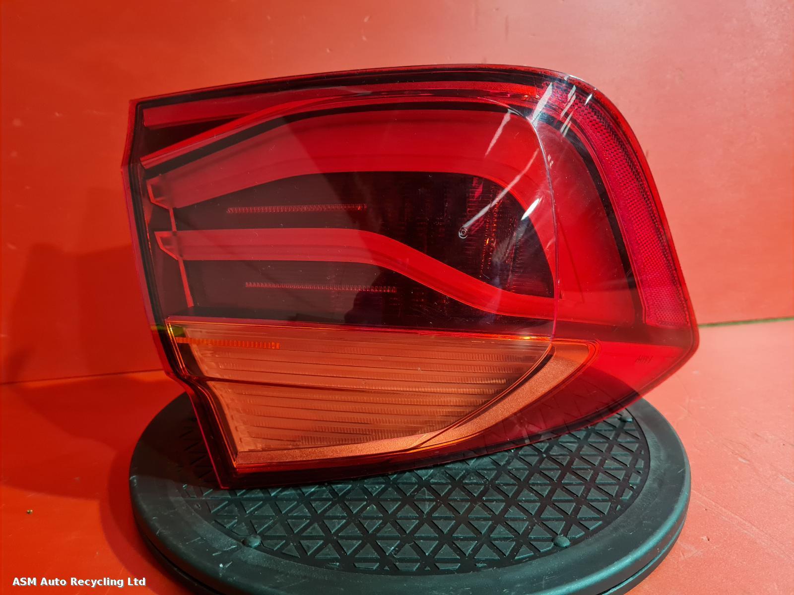 View Auto part L Taillight Bmw 3 Series 2017