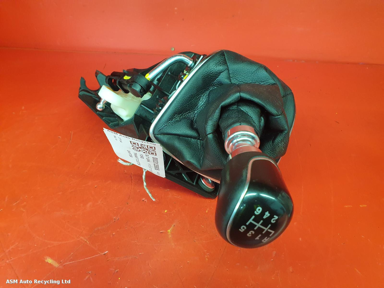 View Auto part Gear Stick/Shifter Ford Transit Custom 2021